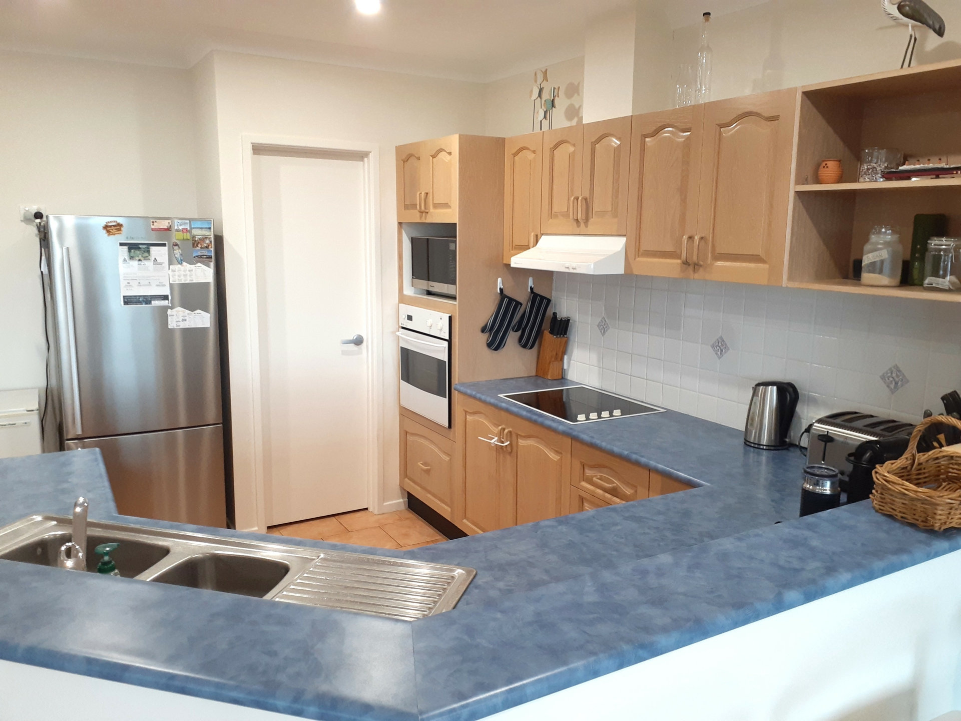 111 Tallawang Avenue — photo 5 of 26