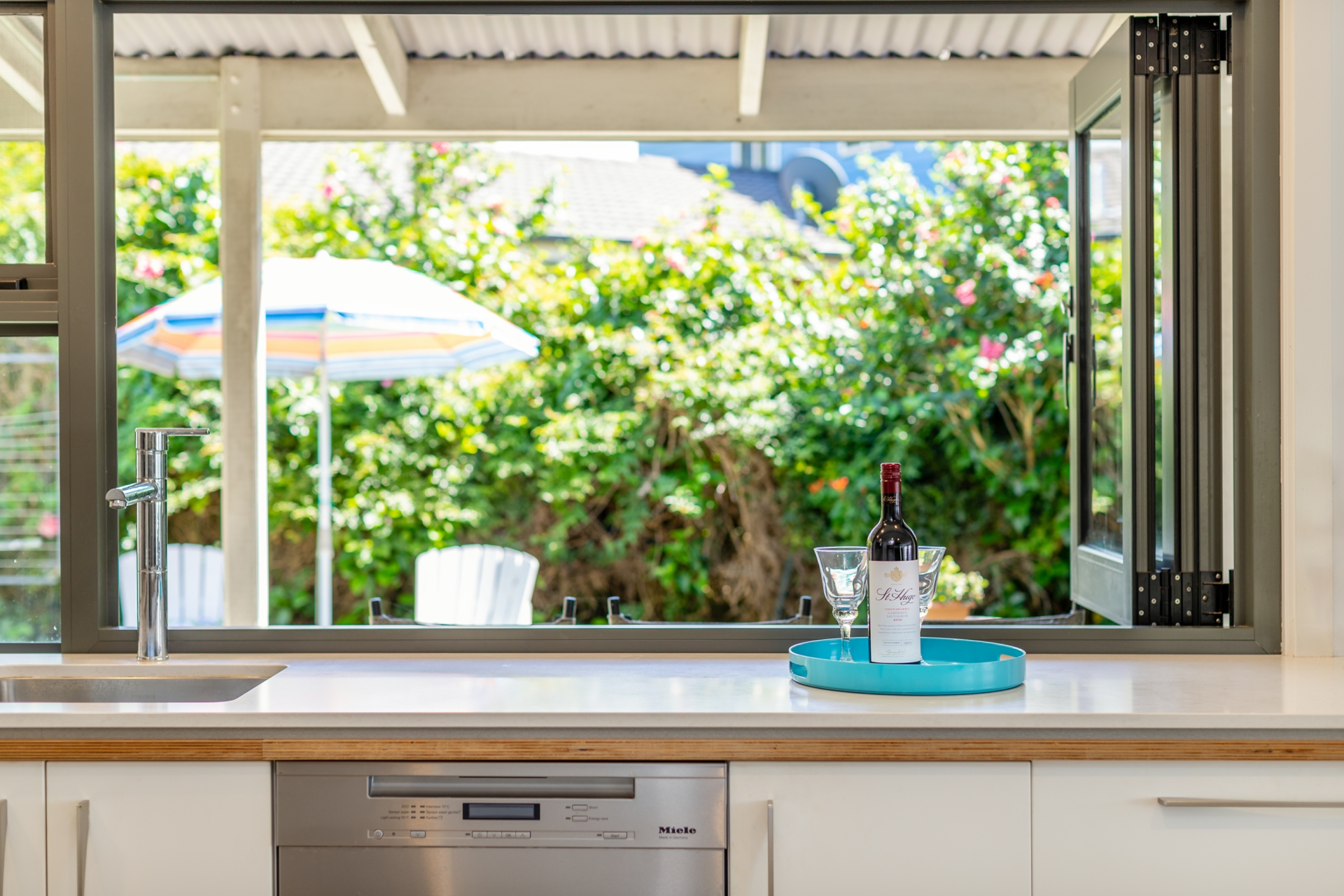 63 Sandy Place, LONG BEACH