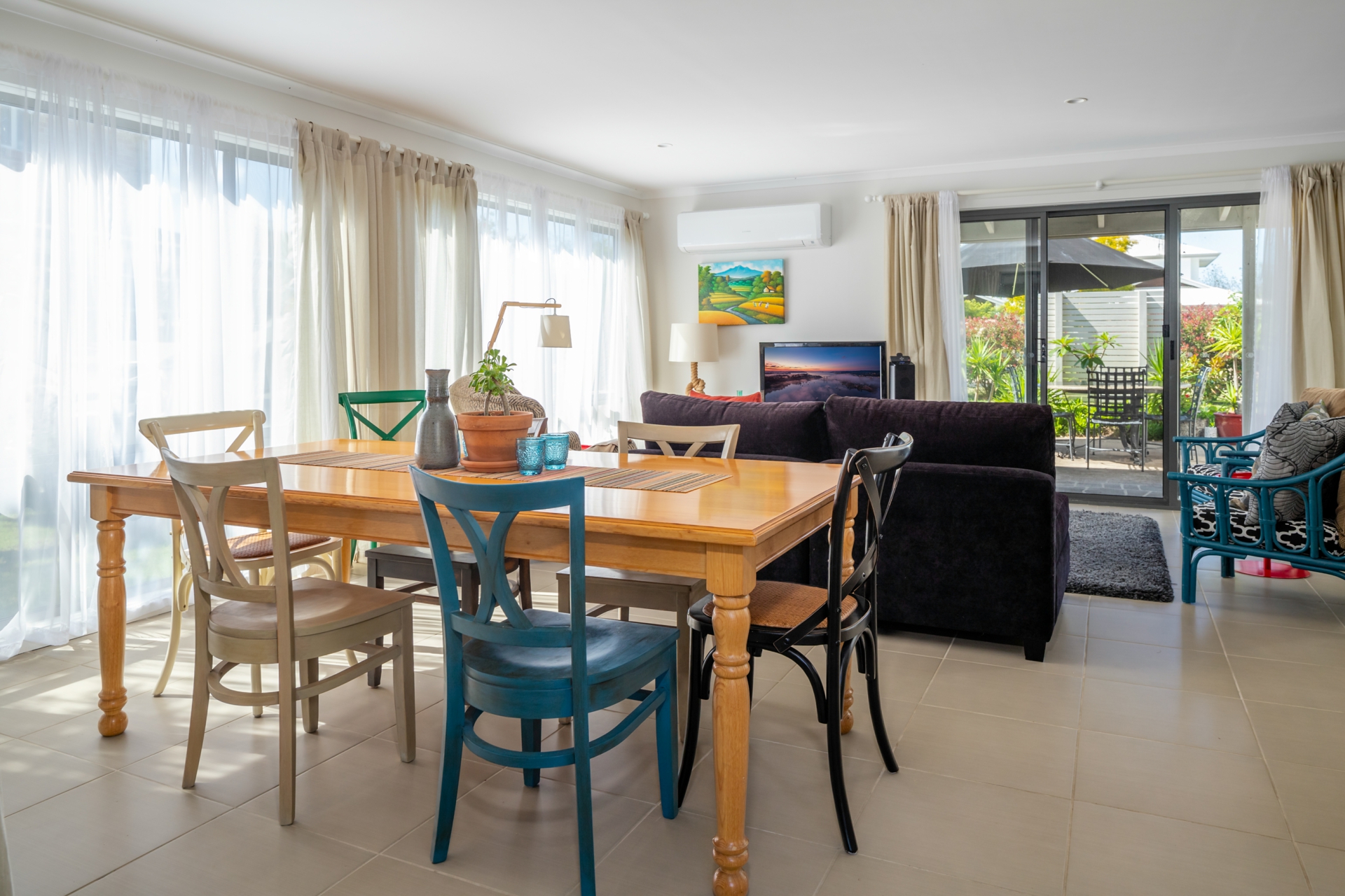 63 Sandy Place, LONG BEACH