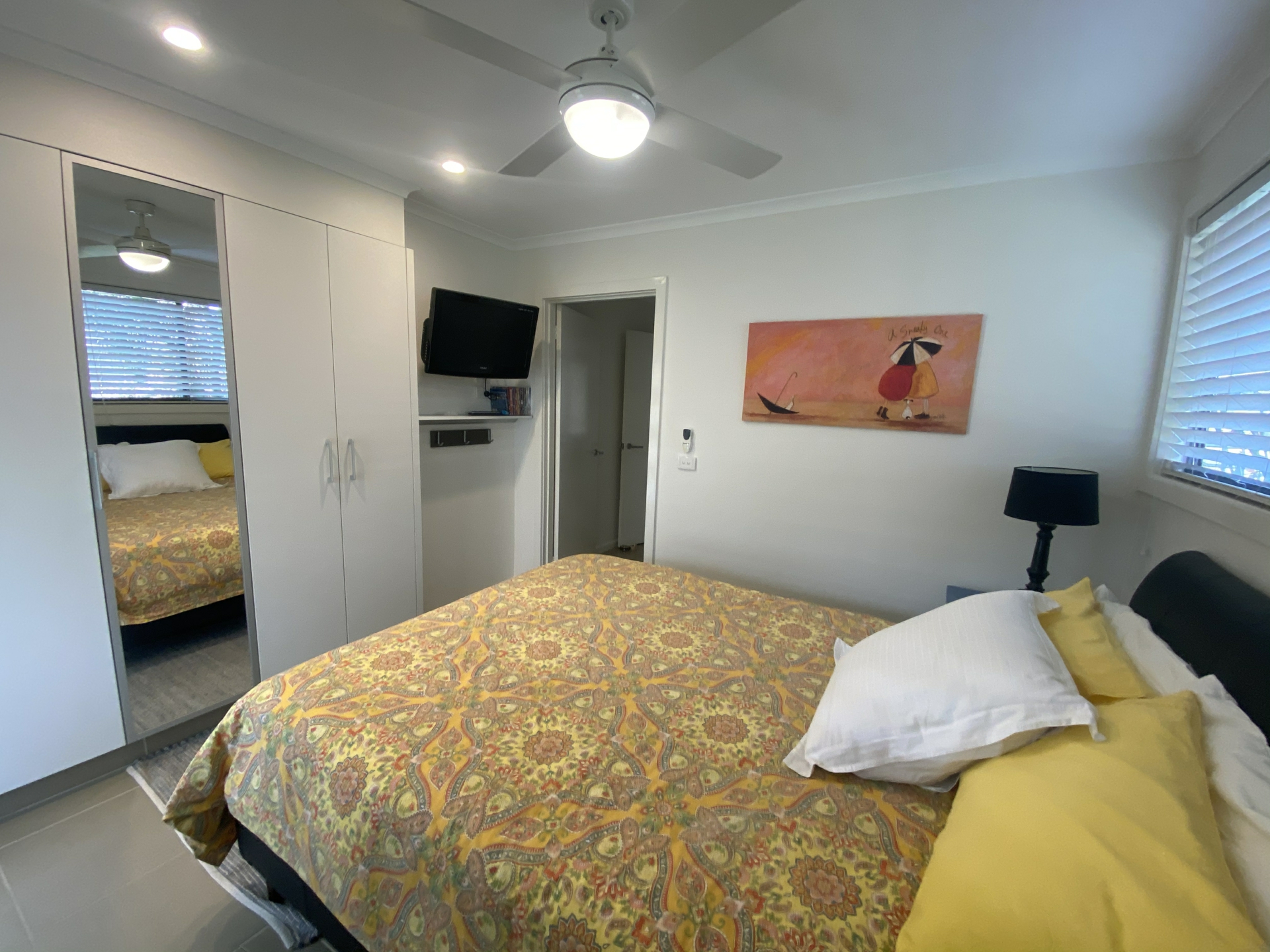 63 Sandy Place, LONG BEACH
