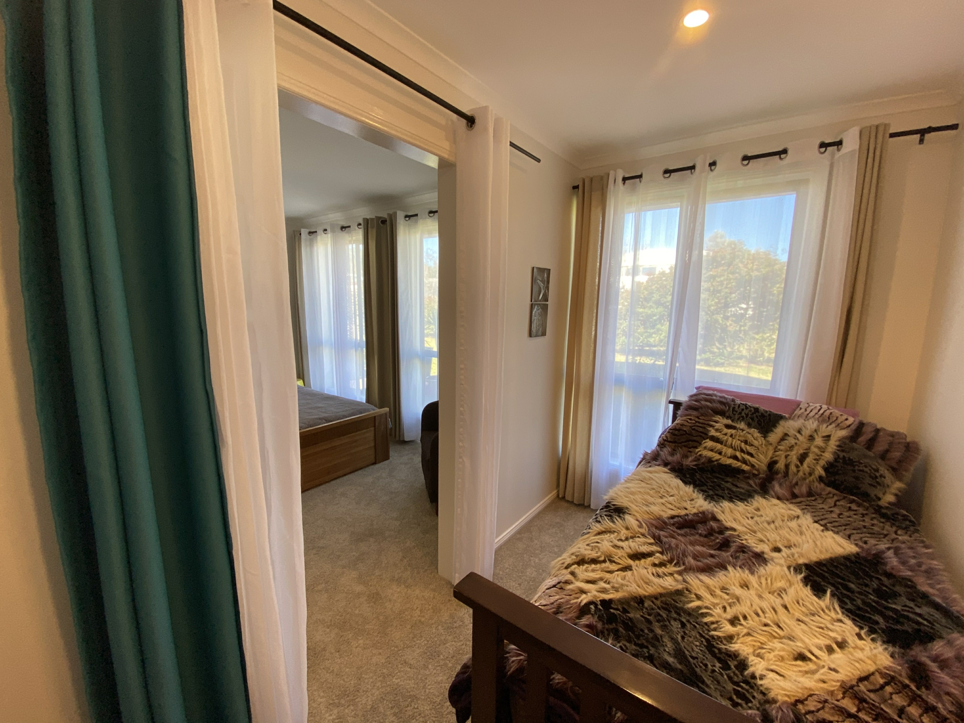 63 Sandy Place, LONG BEACH