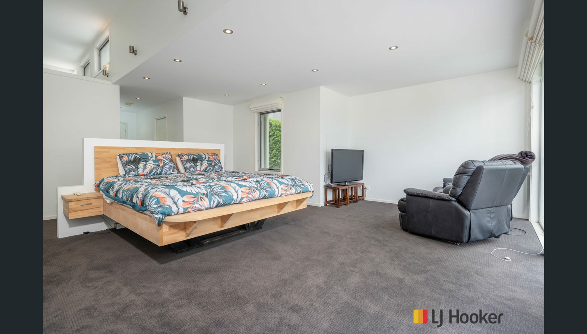 North Batemans Bay, 2536