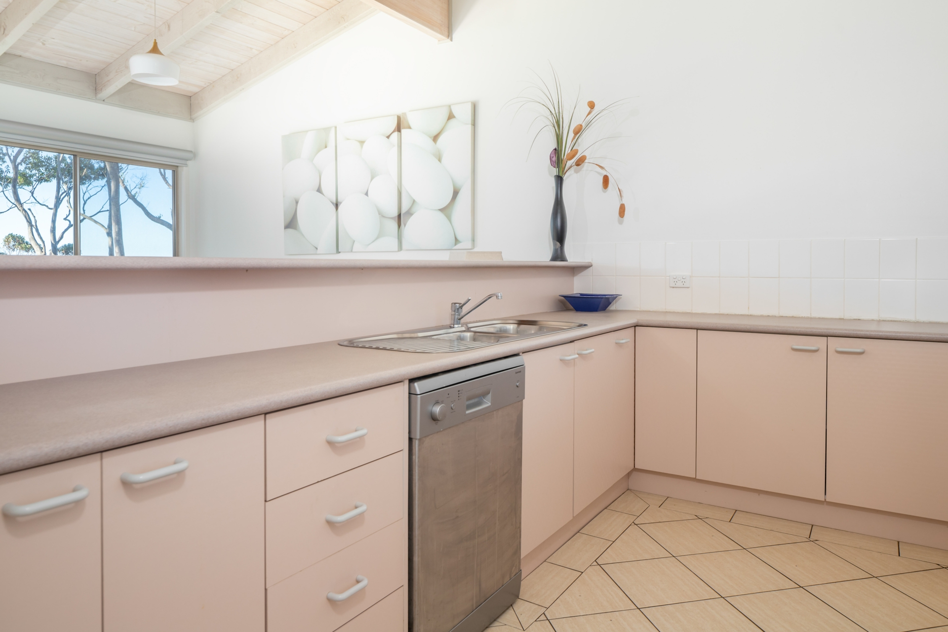 2/5 Edgewood Place — photo 10 of 26