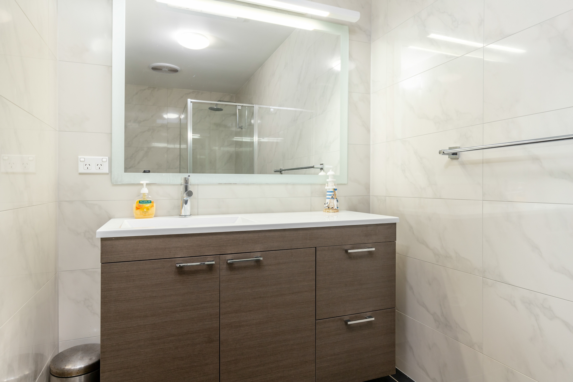 2/5 Edgewood Place — photo 14 of 26