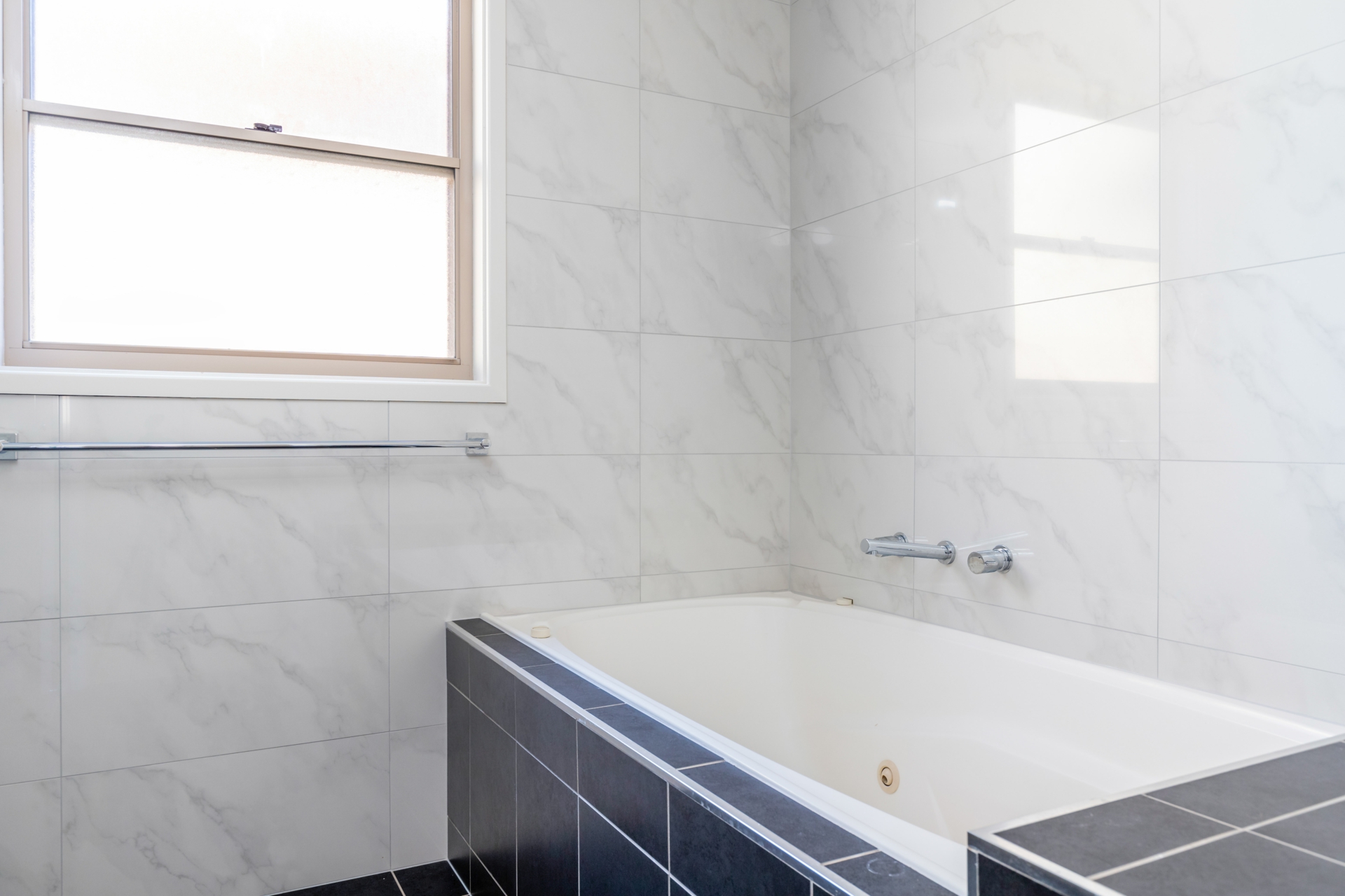 2/5 Edgewood Place — photo 18 of 26