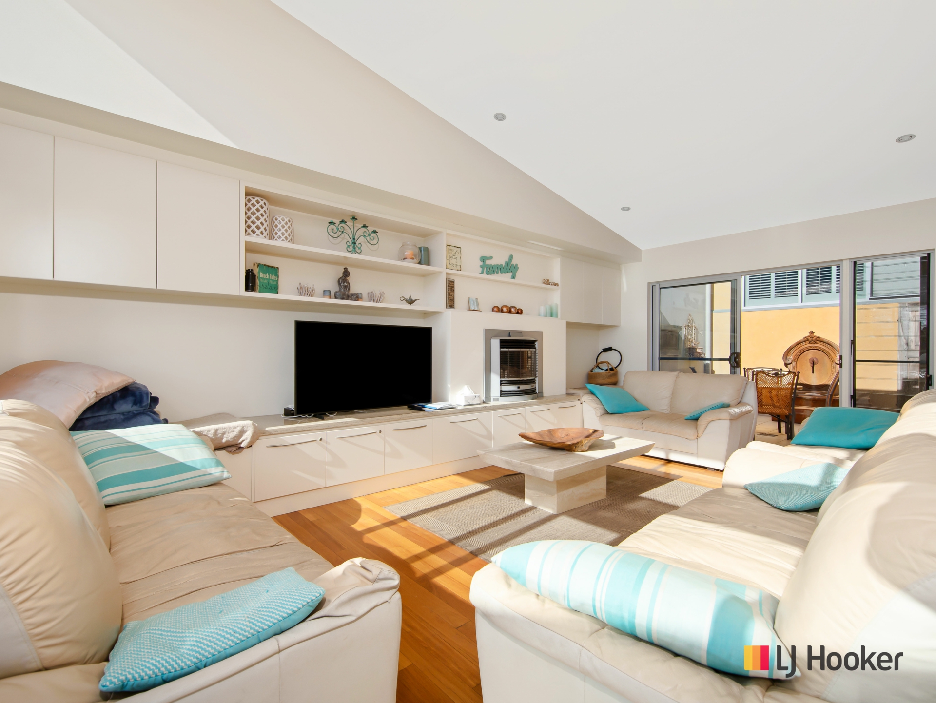 69B Pyang Avenue — photo 4 of 30