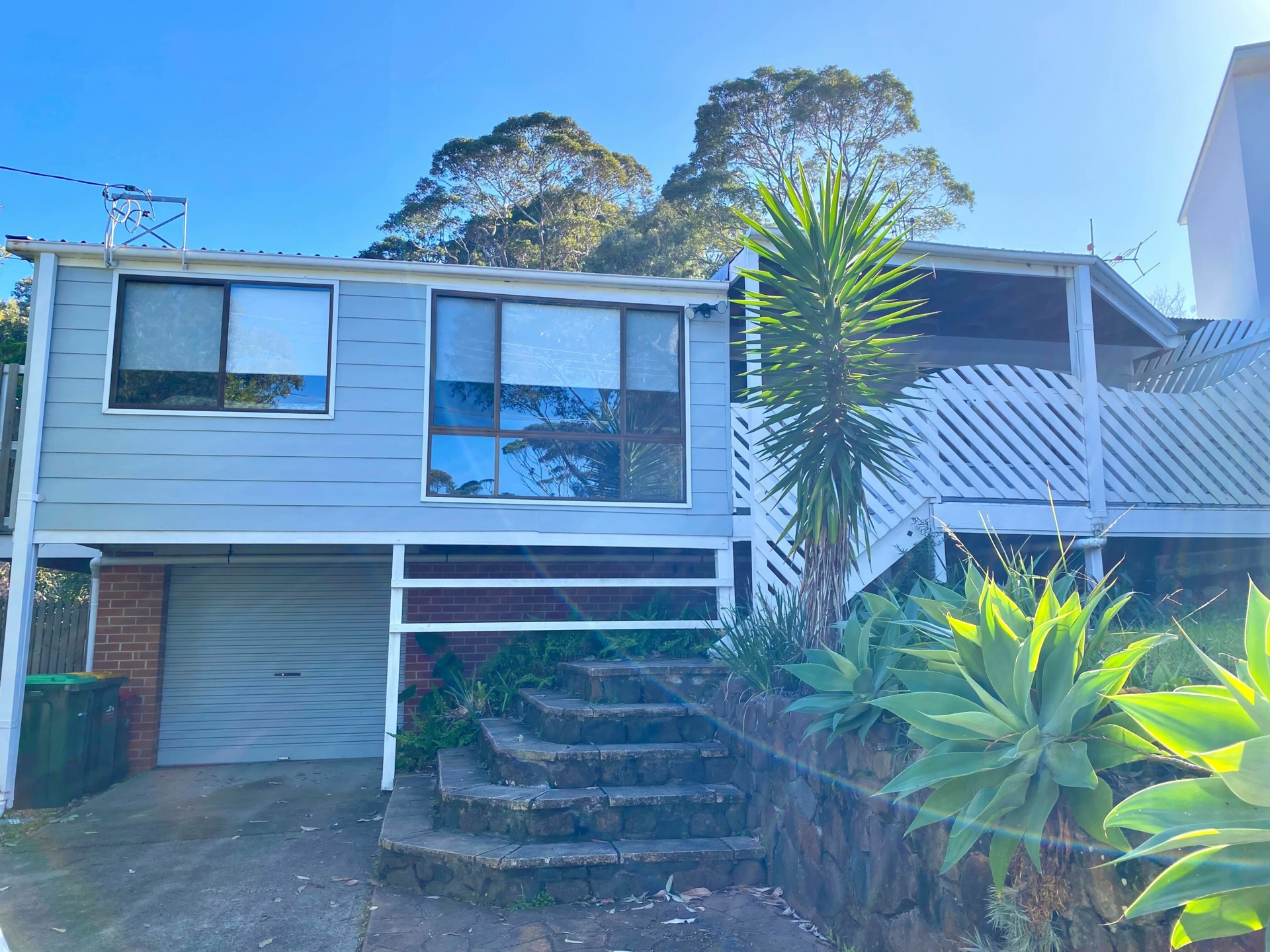 10 Tallawang Avenue — photo from LJ Hooker Batemans Bay