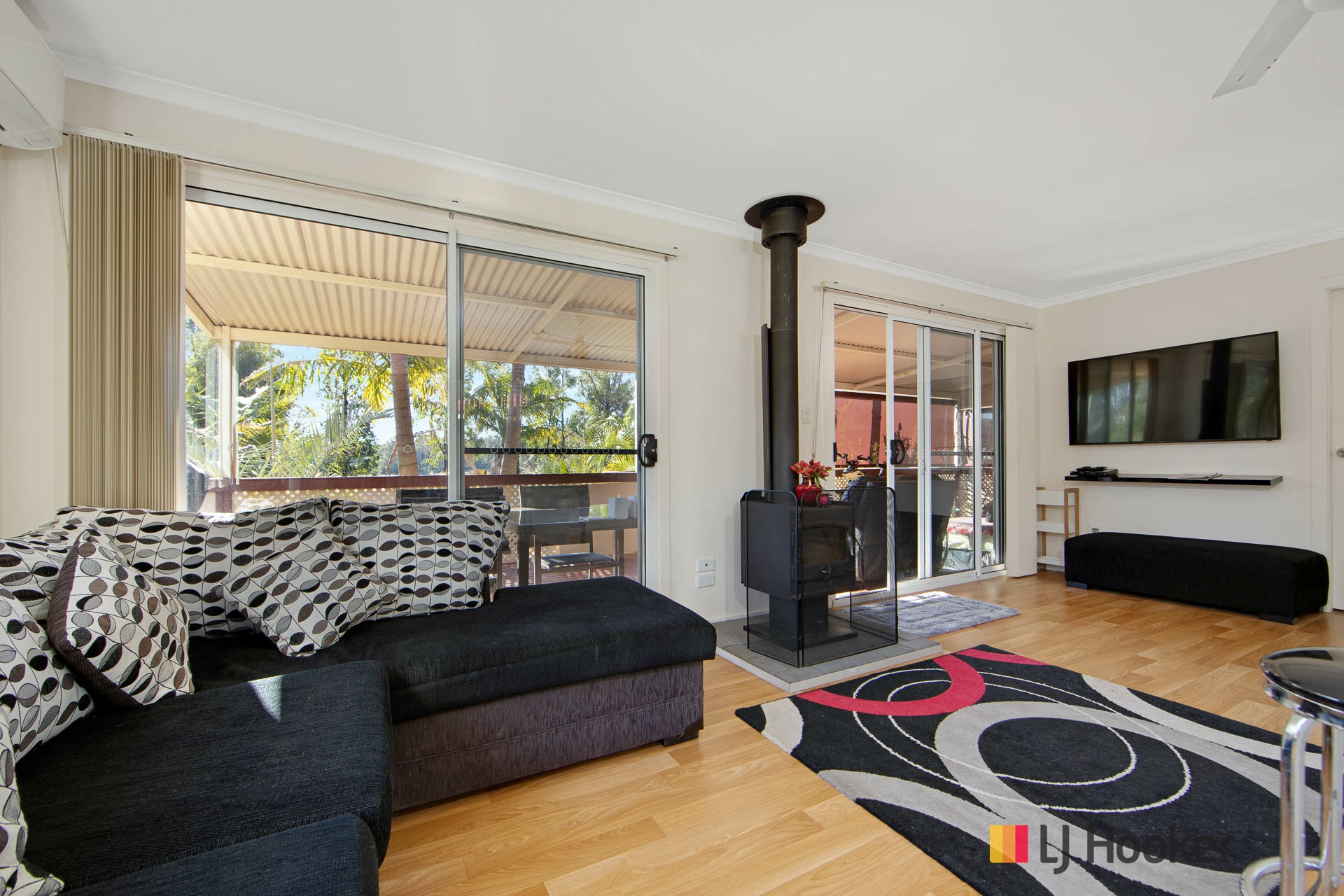 Tomakin NSW Unit for Sale LJ Hooker