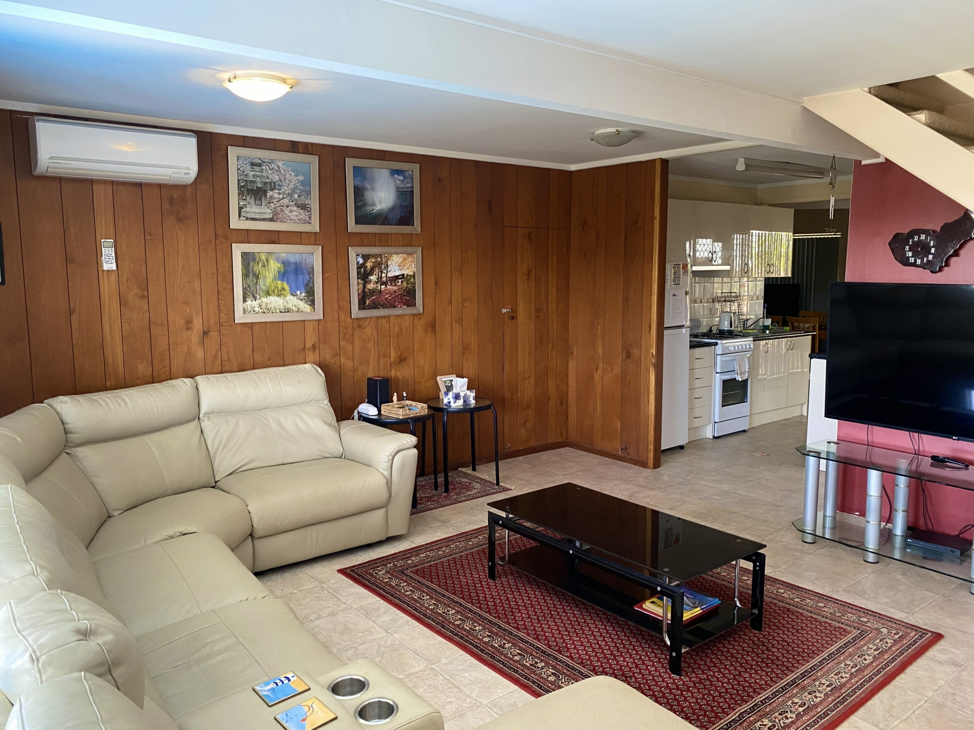 84 Illabunda Drive — photo 15 of 22