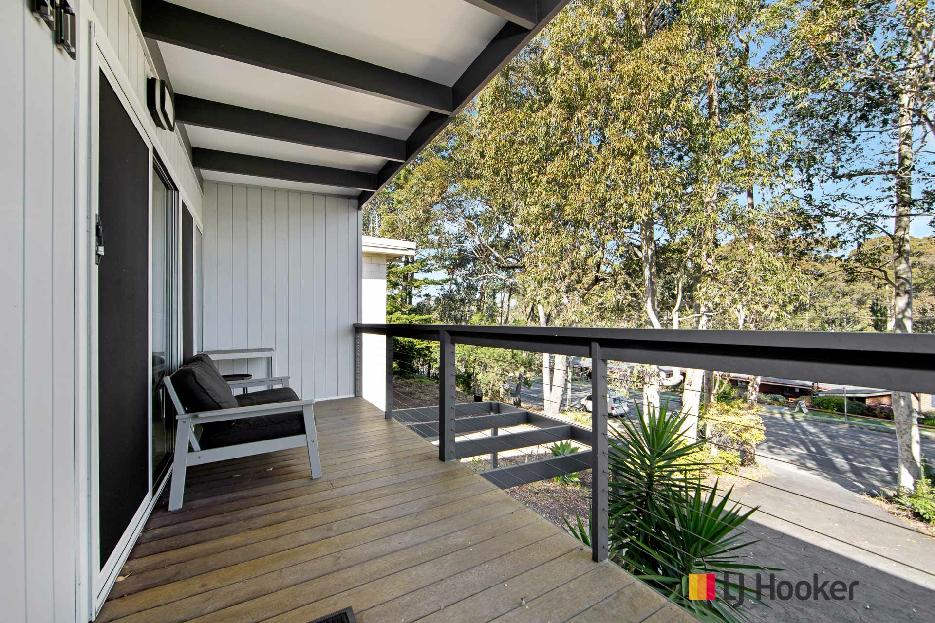 641 Beach Road, SURF BEACH