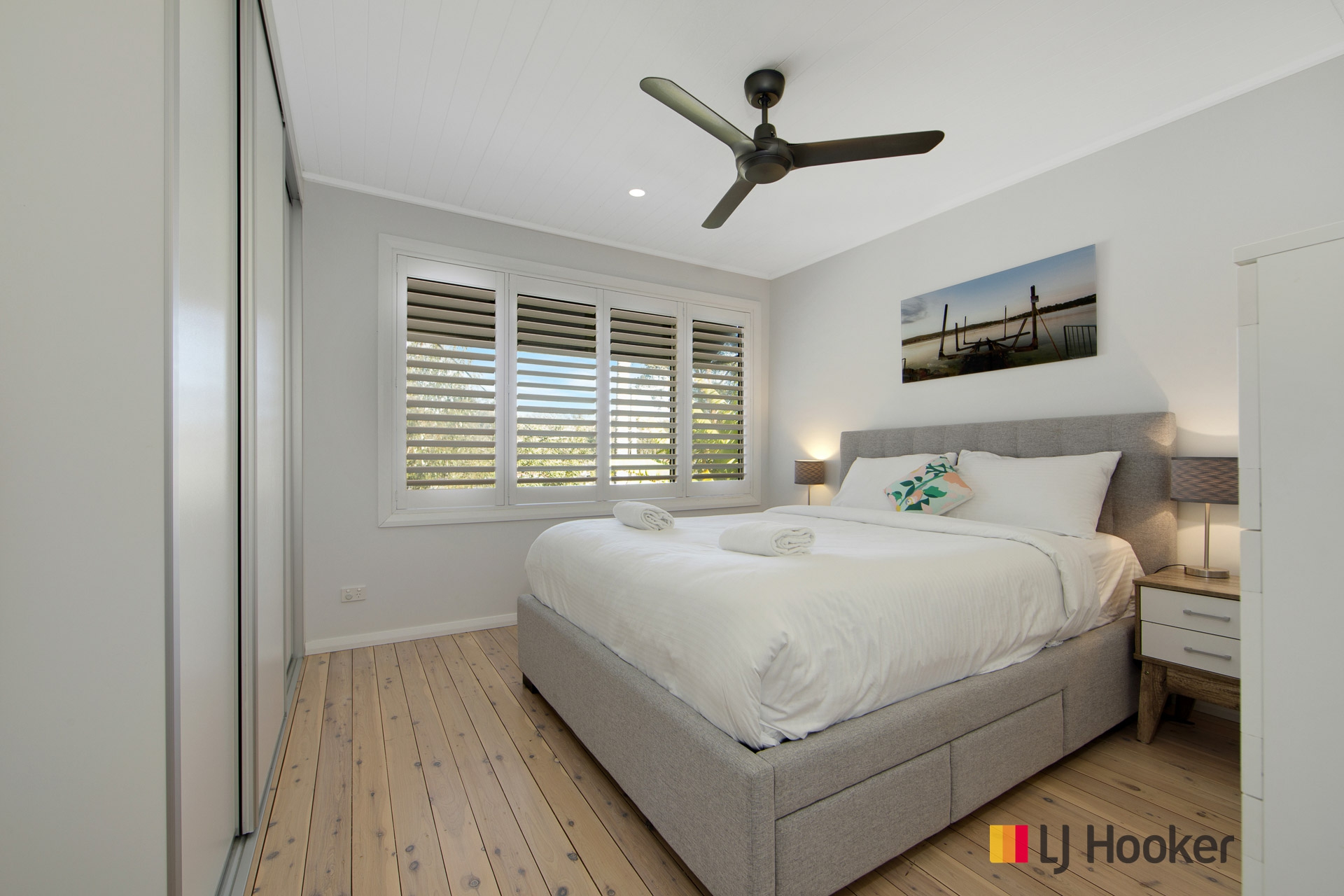641 Beach Road, SURF BEACH