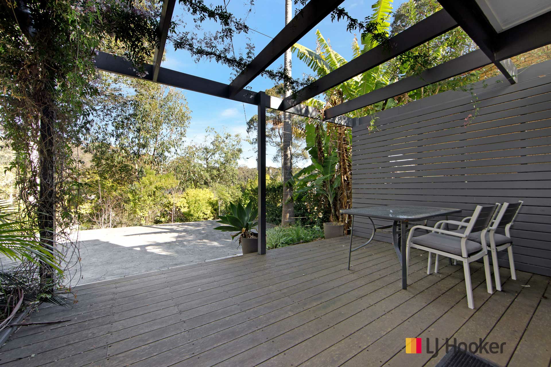 641 Beach Road, SURF BEACH