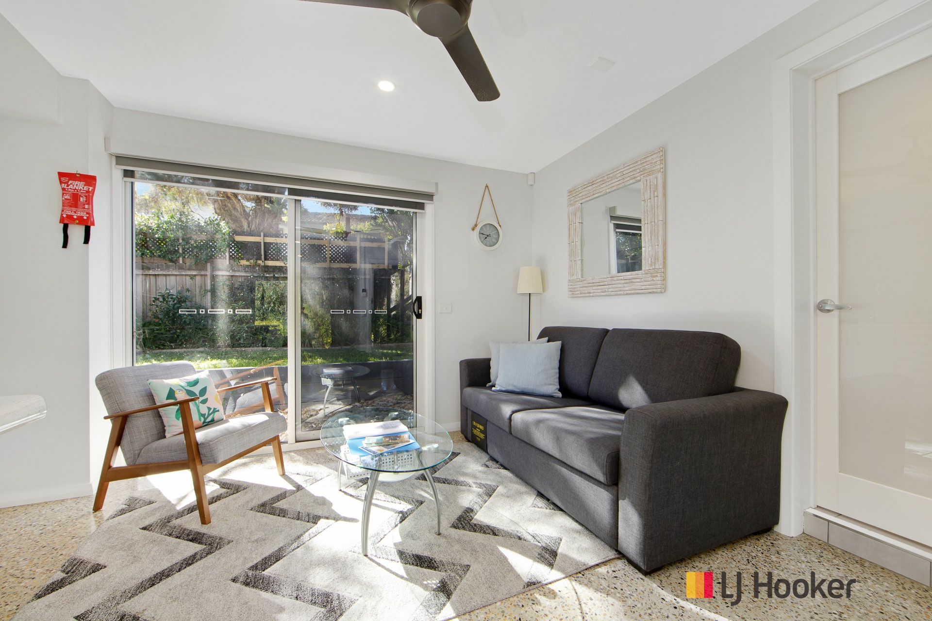 641 Beach Road, SURF BEACH