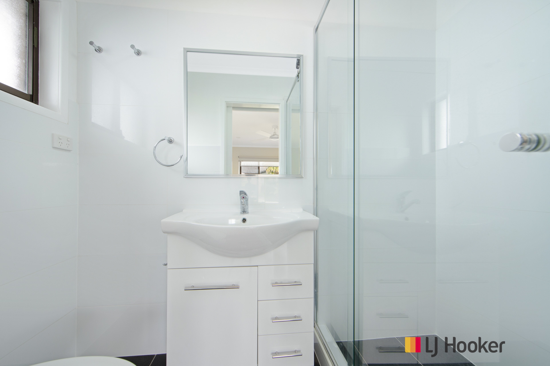 17 Foam Street, SURFSIDE