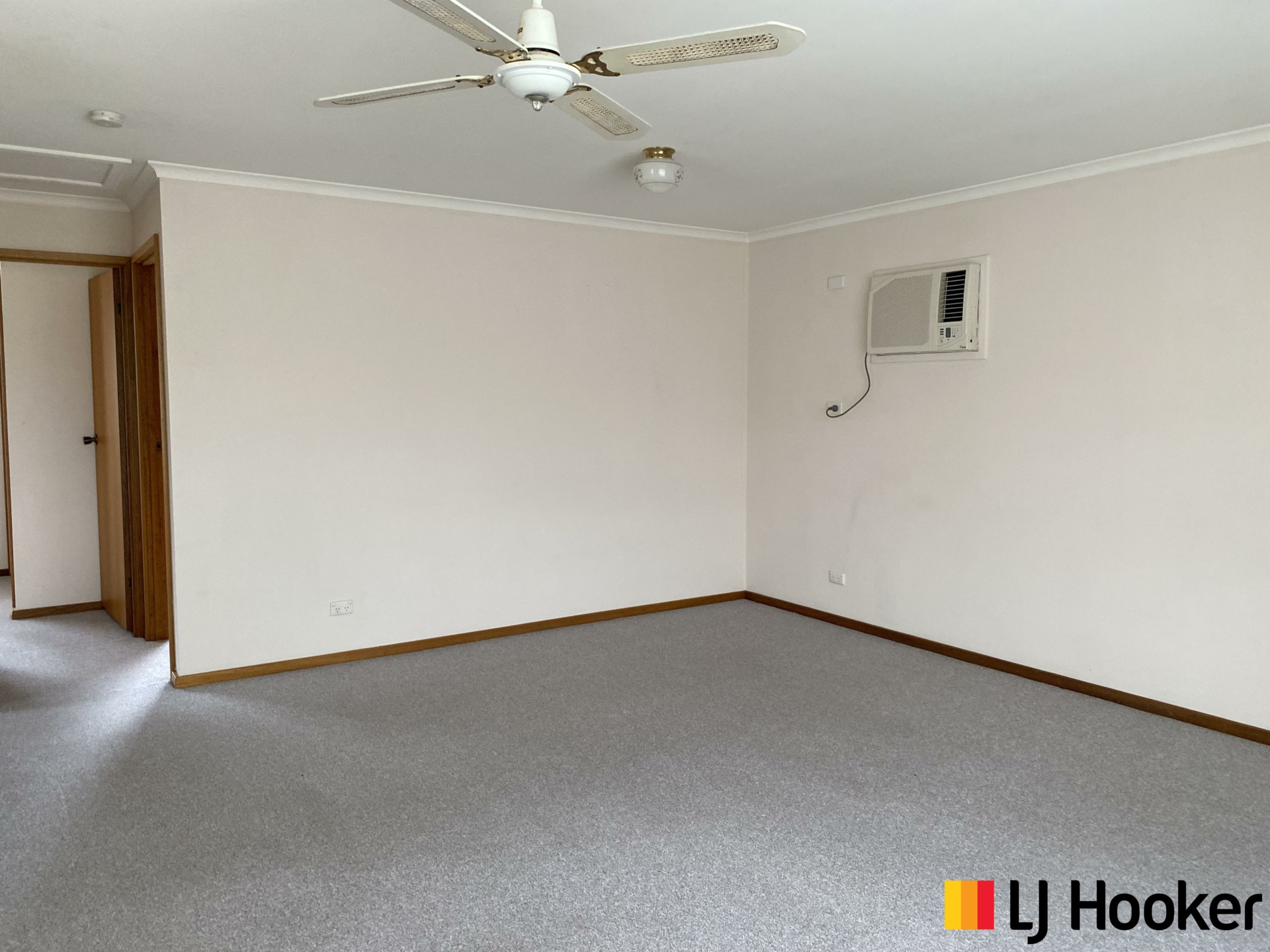 24/12 Old Princes Highway — photo 6 of 10