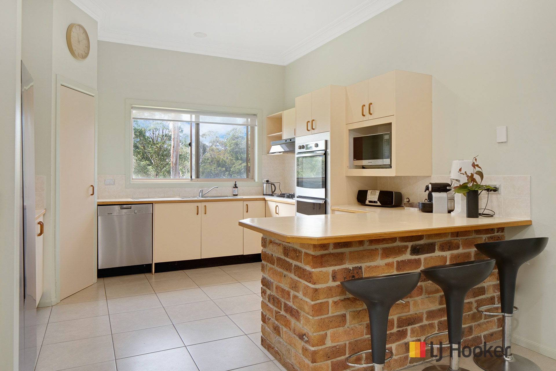 91 Heron Road — photo 7 of 30