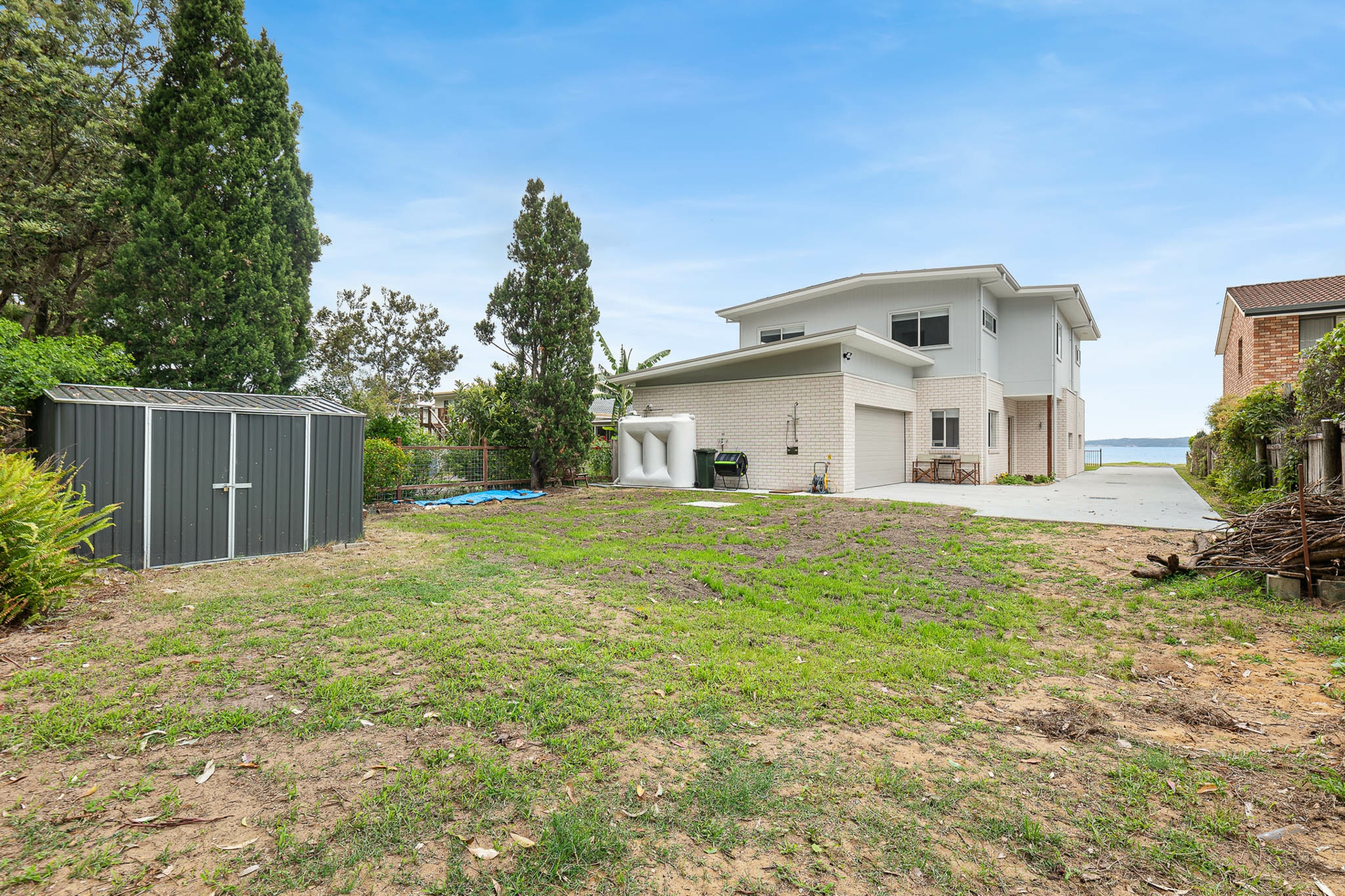 Long Beach, 2536 — photo 21 of 25