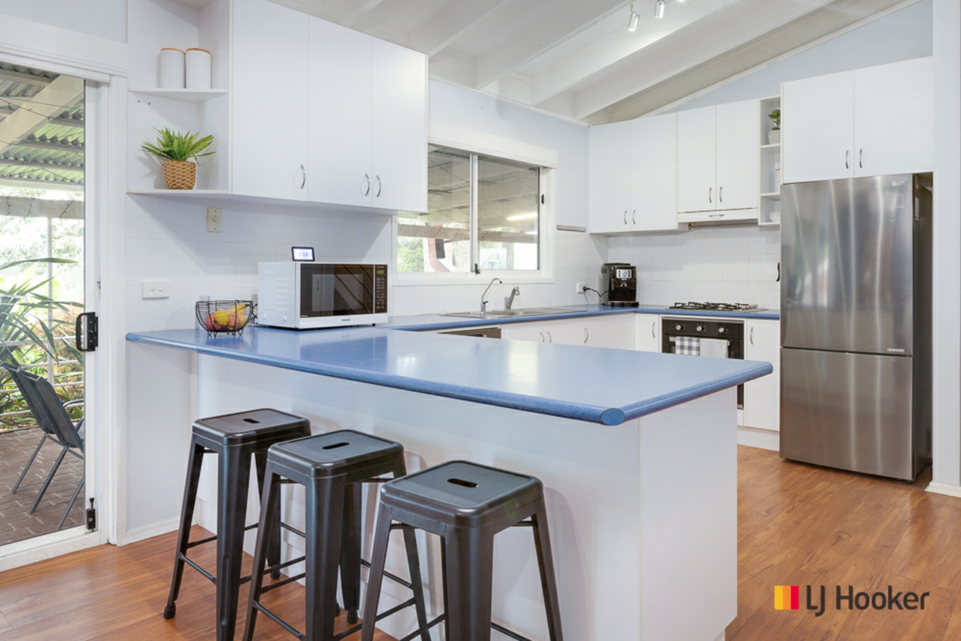43 Edward Road, BATEHAVEN