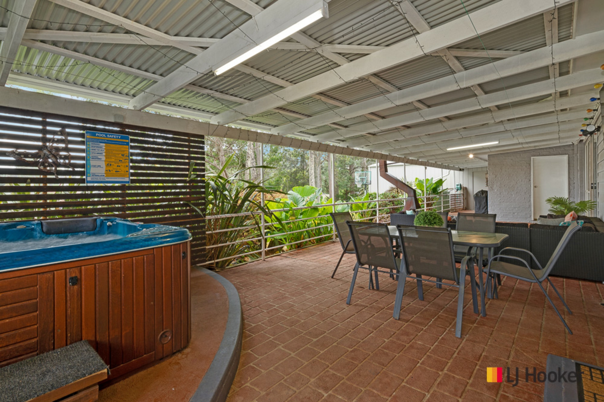 43 Edward Road, BATEHAVEN