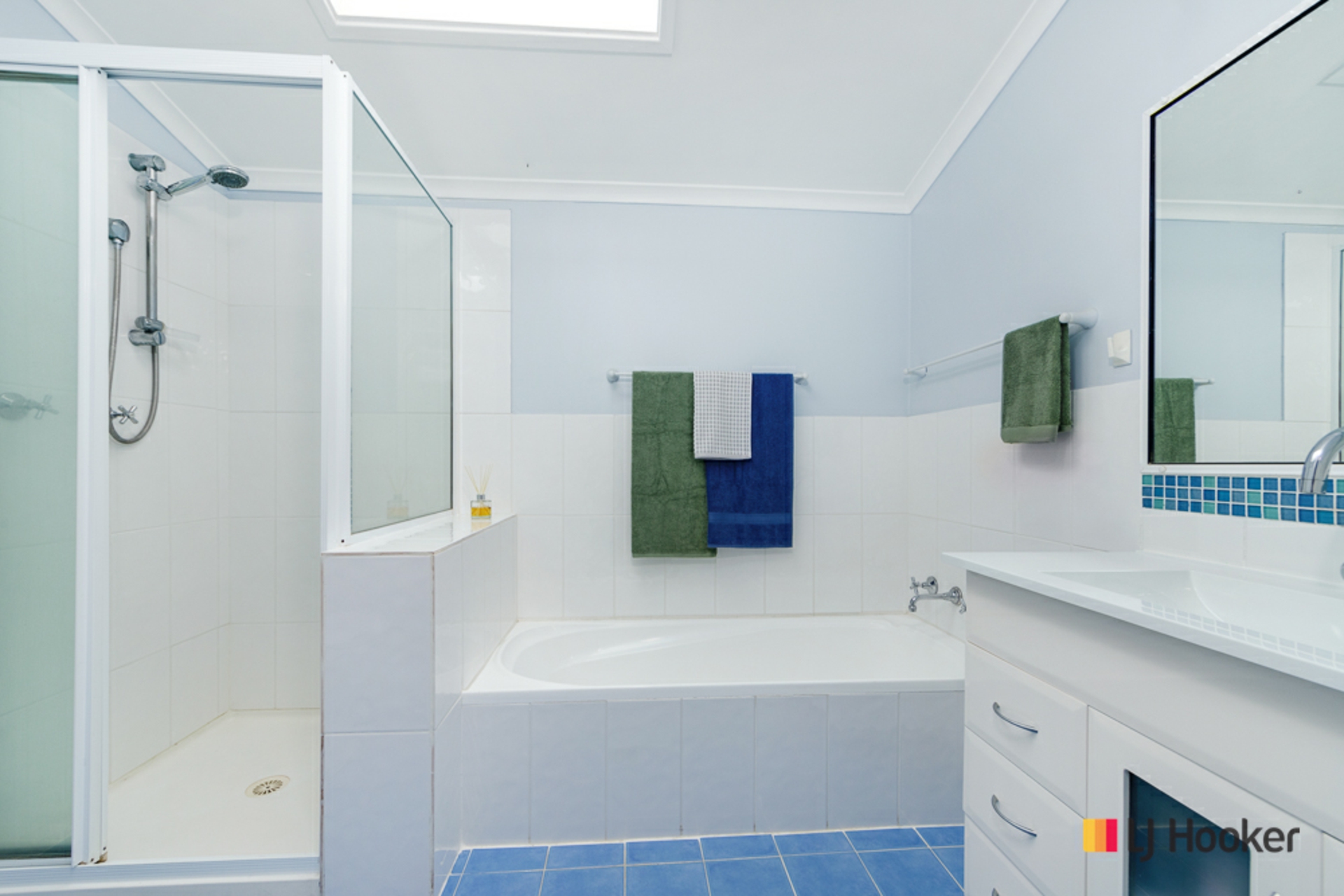 43 Edward Road, BATEHAVEN