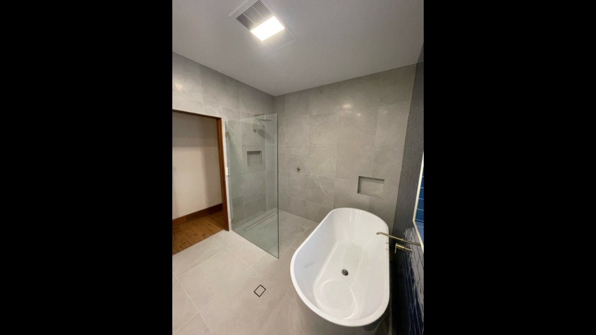 13 Illabunda Drive — photo 14 of 14