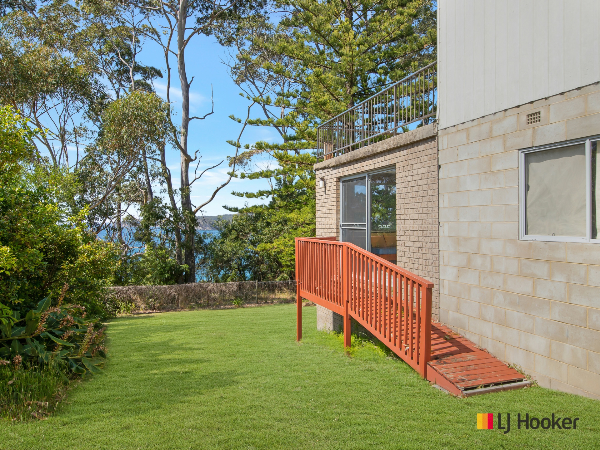 23 Barbara Crescent, DENHAMS BEACH