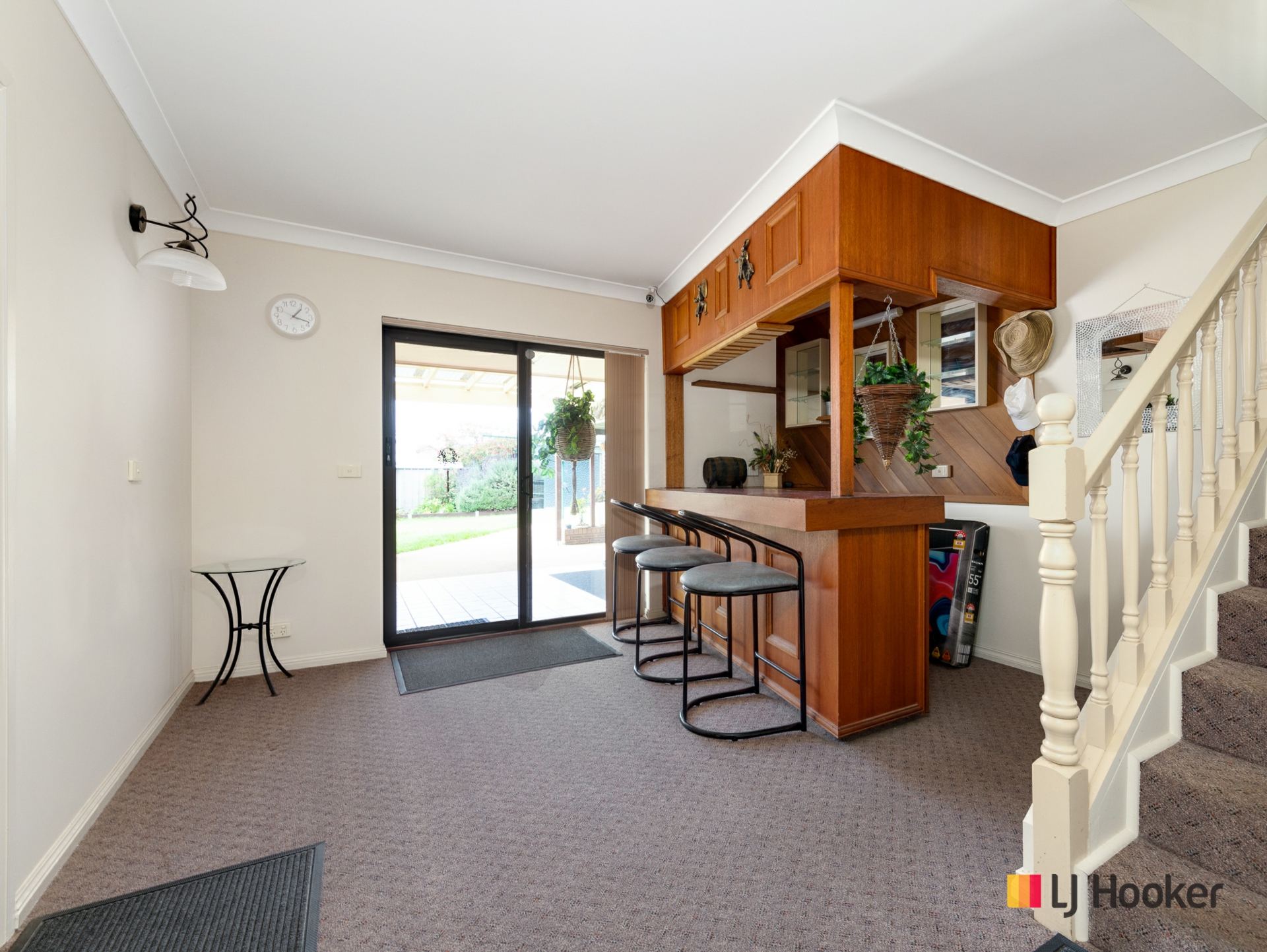 75 Vista Avenue, CATALINA