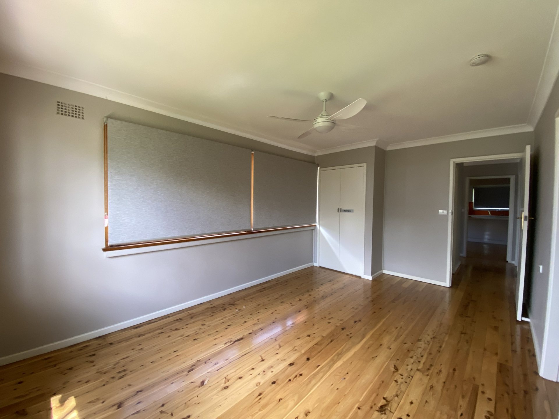 90 Beach Road, BATEMANS BAY
