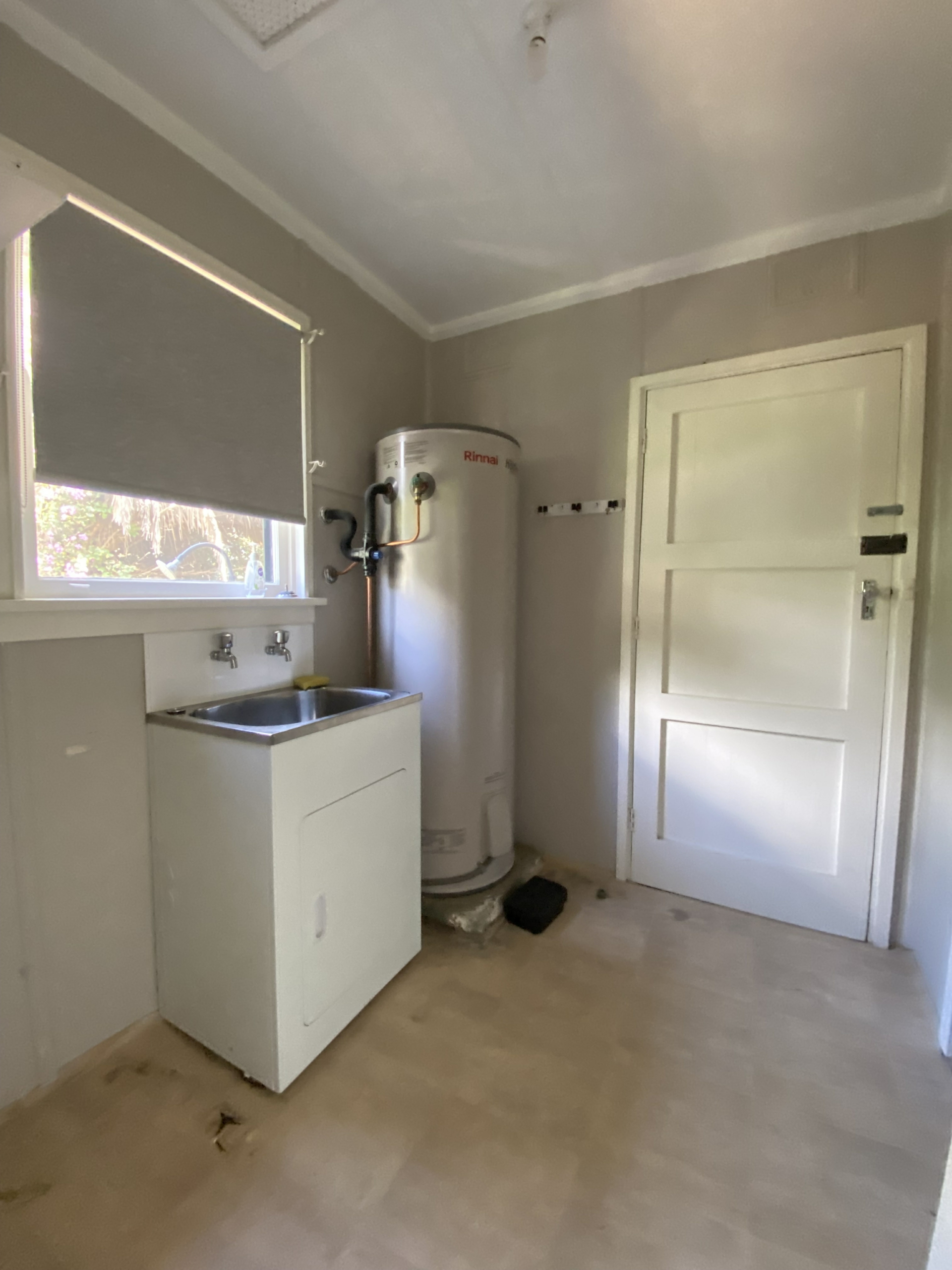 90 Beach Road, BATEMANS BAY