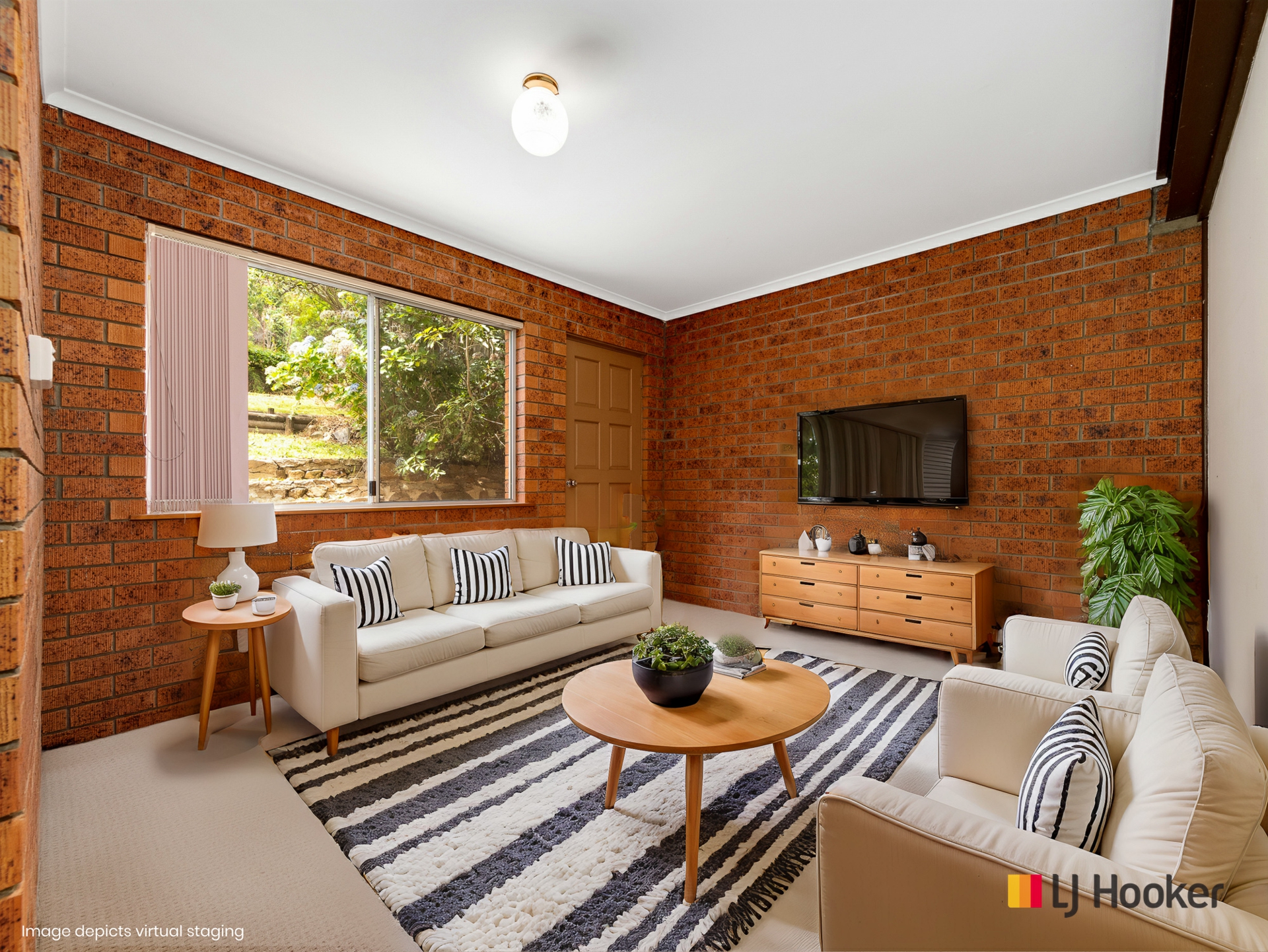 16 Beauty Crescent, SURFSIDE
