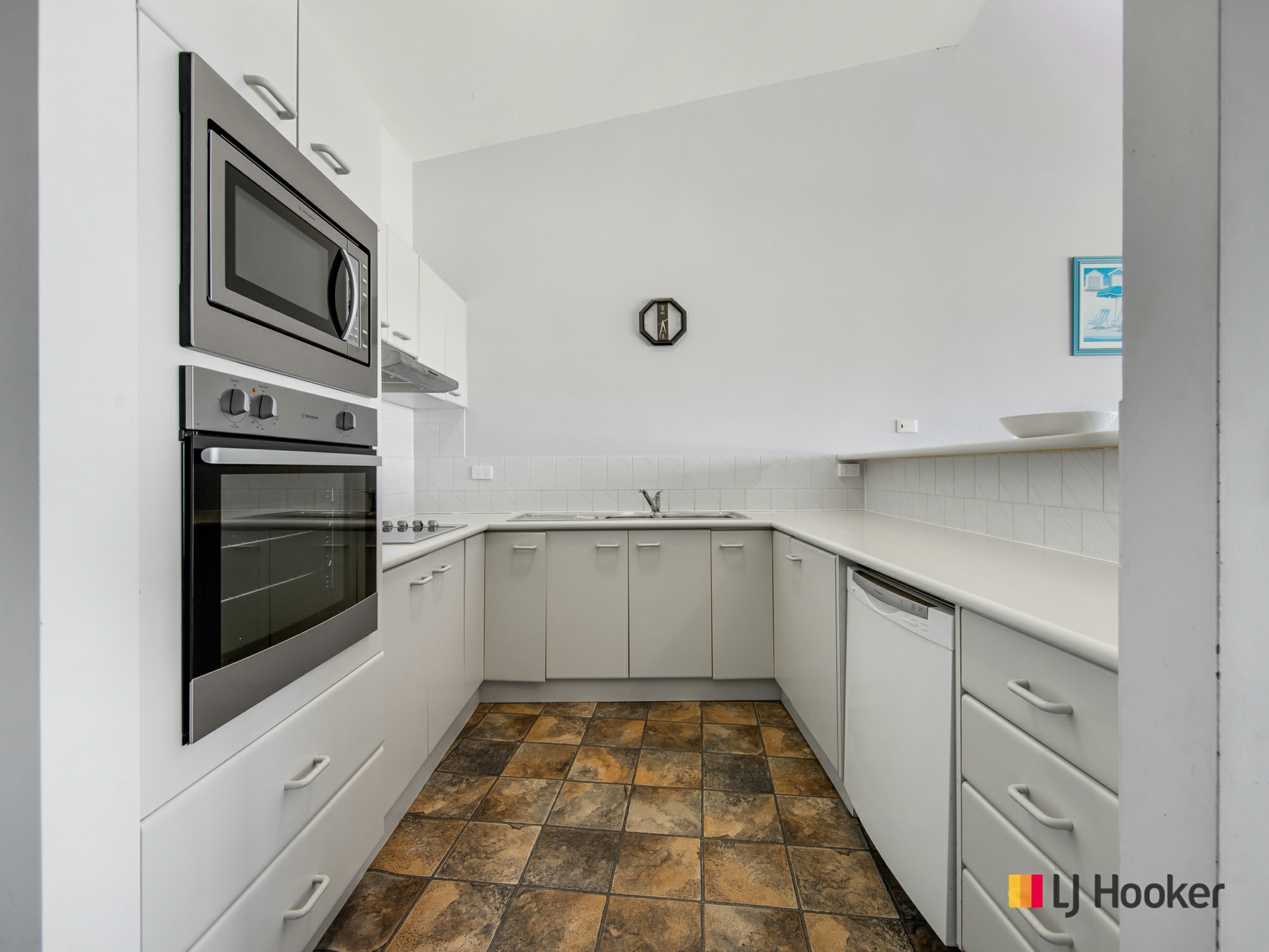 1/16 Kuppa Avenue, MALUA BAY