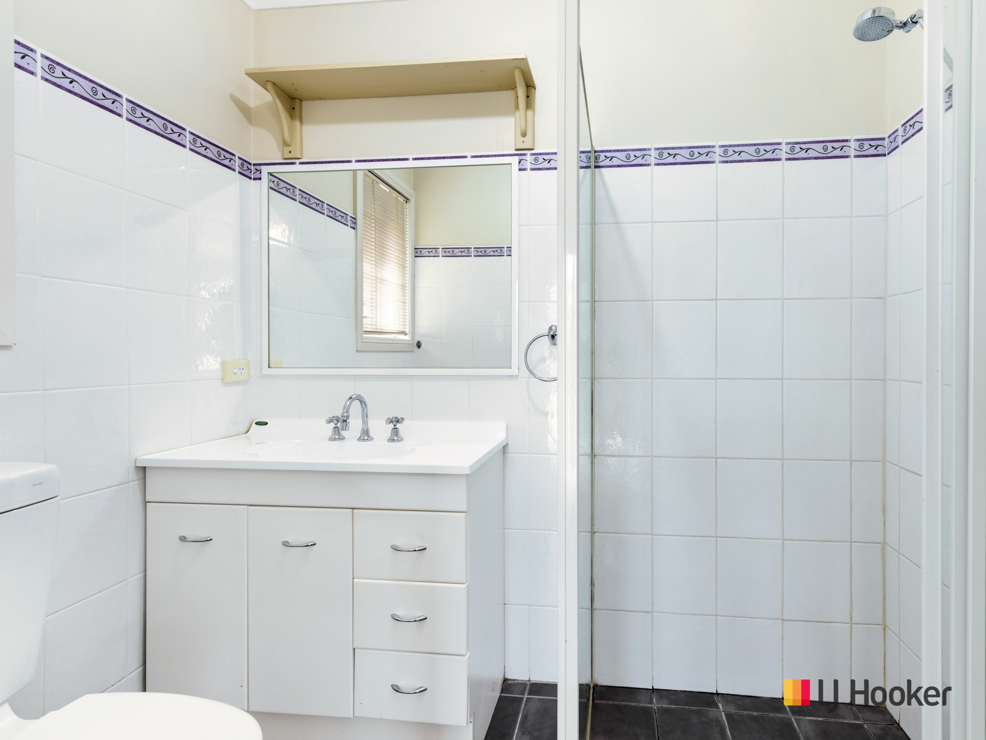 4 Crane Court, CATALINA