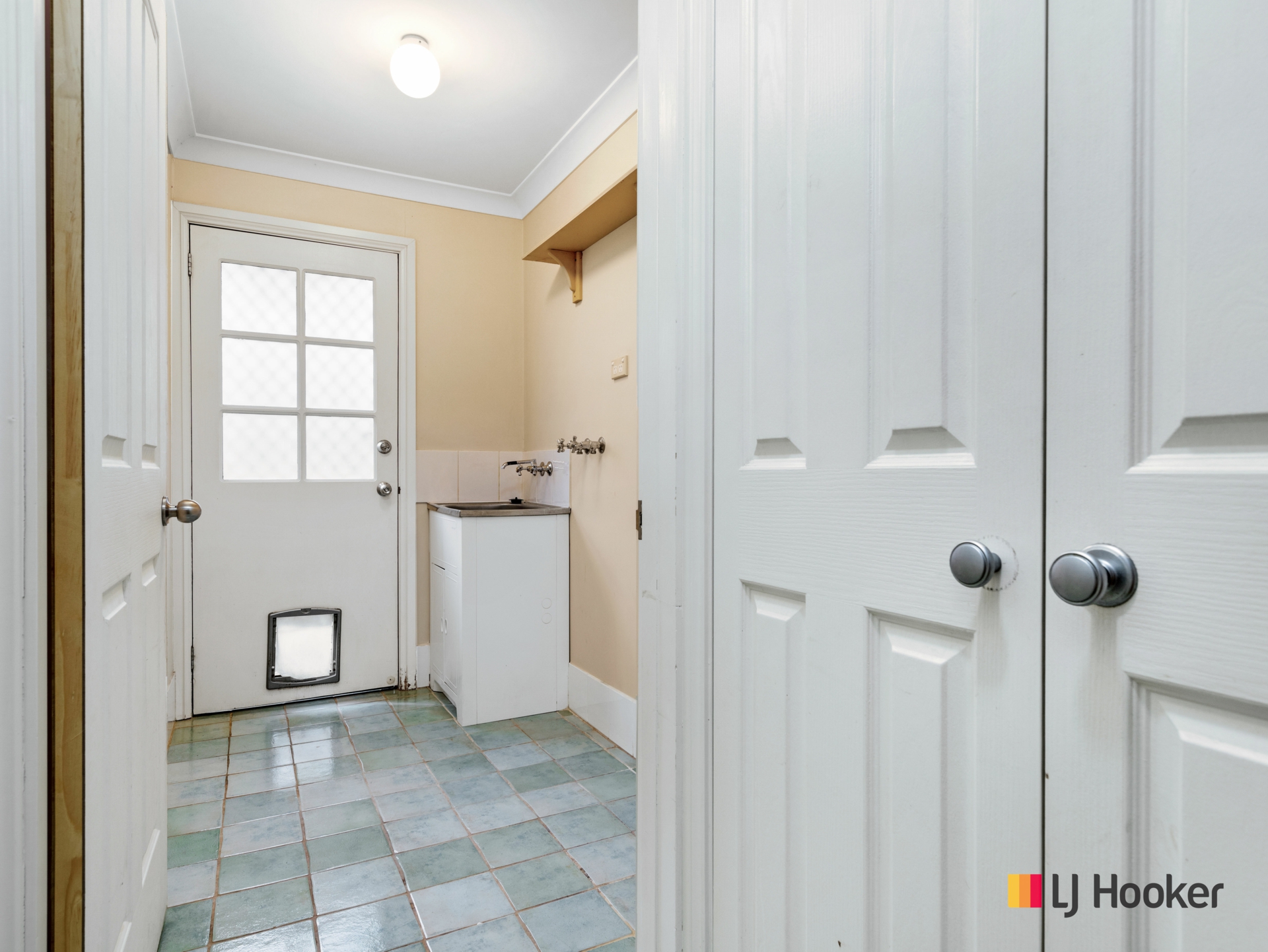 4 Crane Court, CATALINA