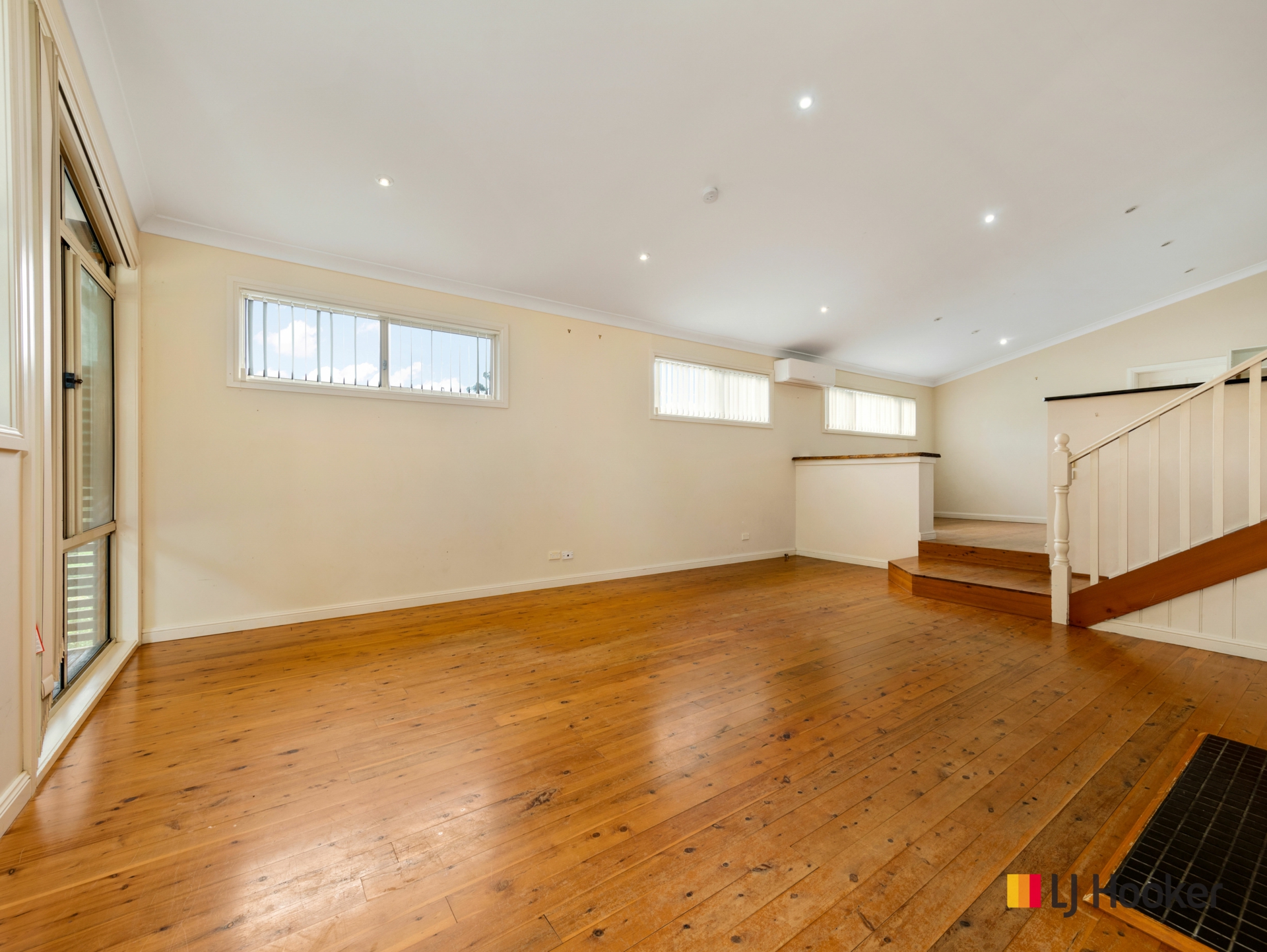 4 Crane Court, CATALINA