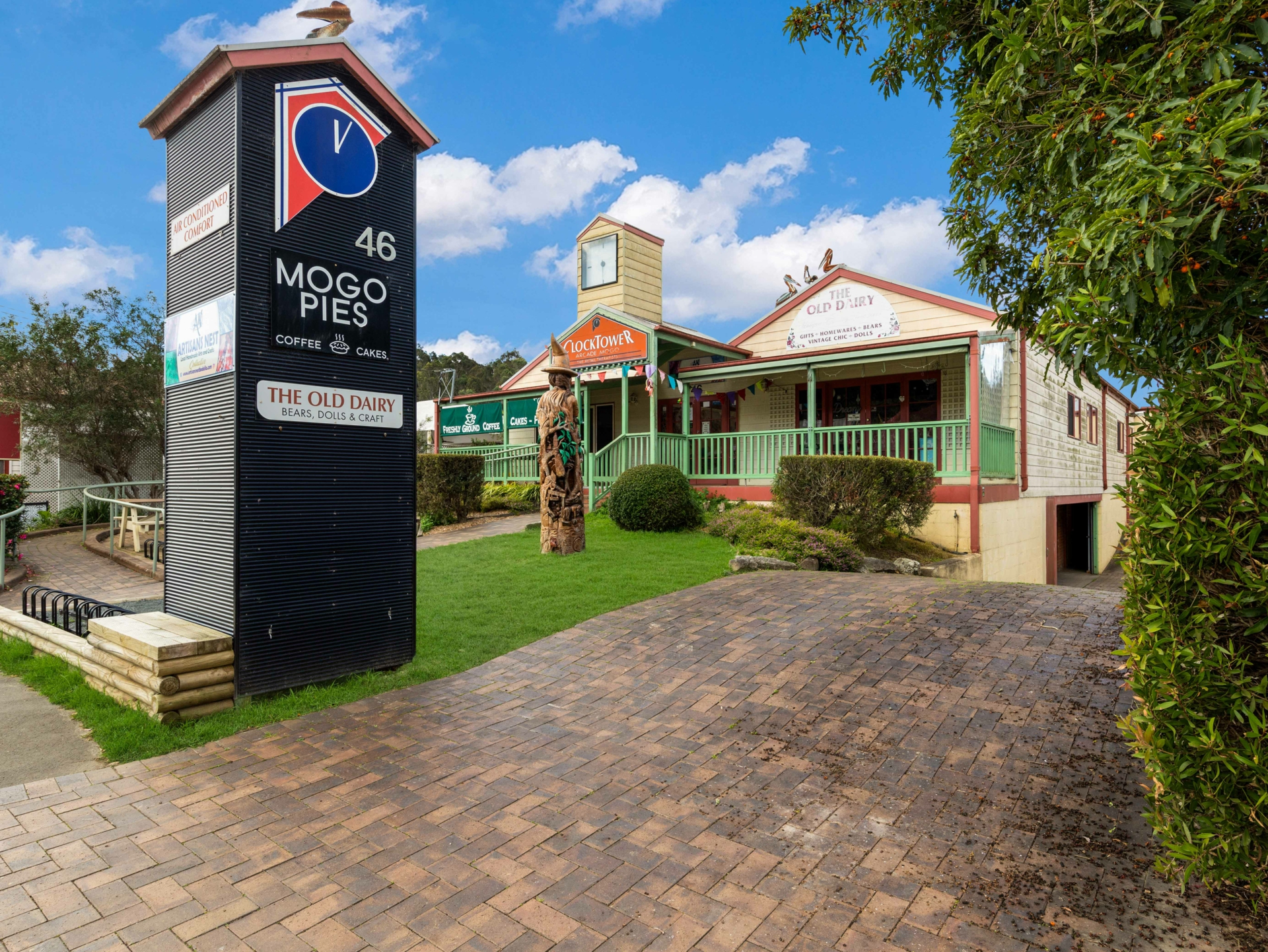 46 Sydney Street, MOGO