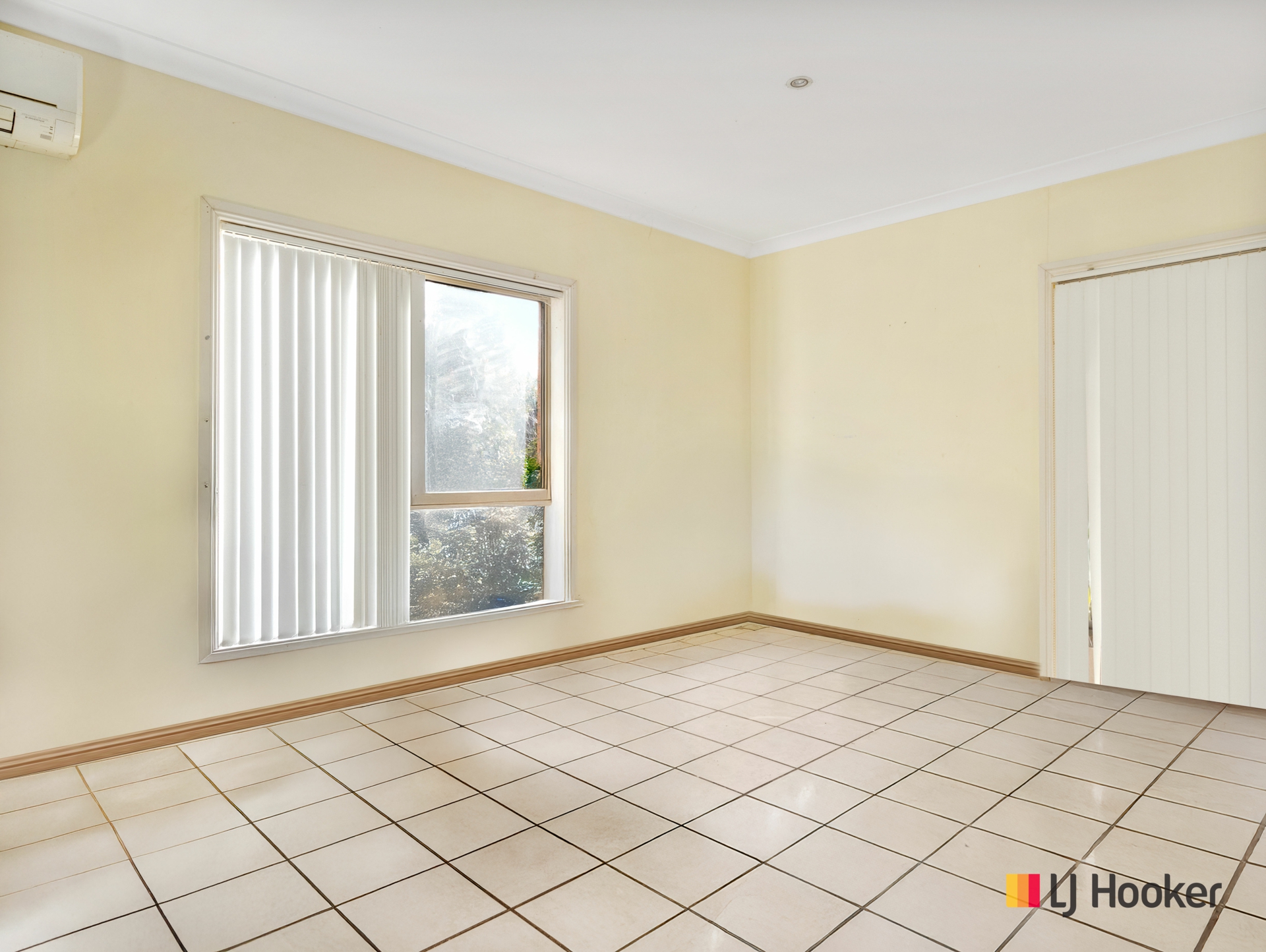 45 Berrima Parade, SURFSIDE