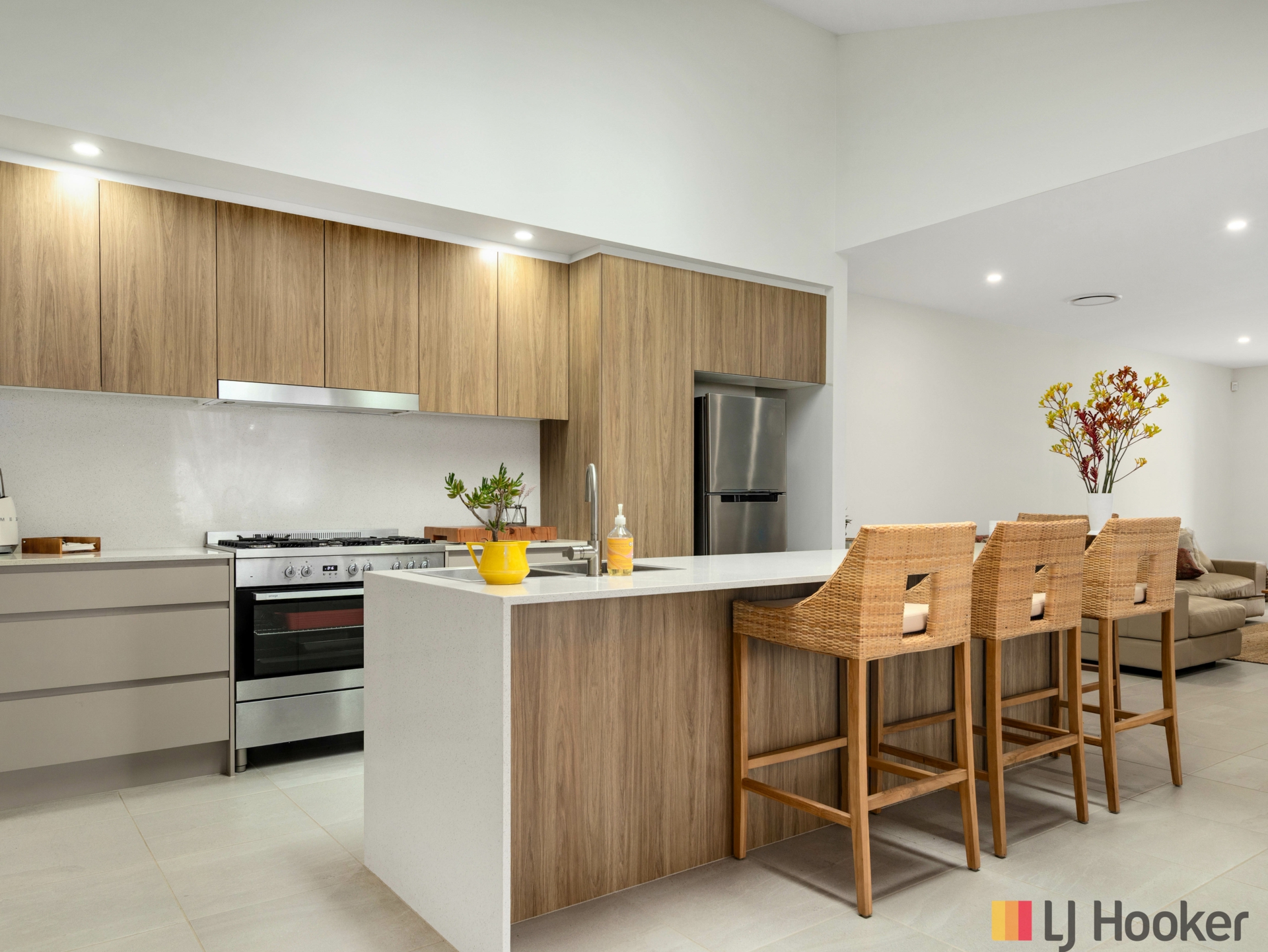 6 Buguri Crescent — photo 9 of 30