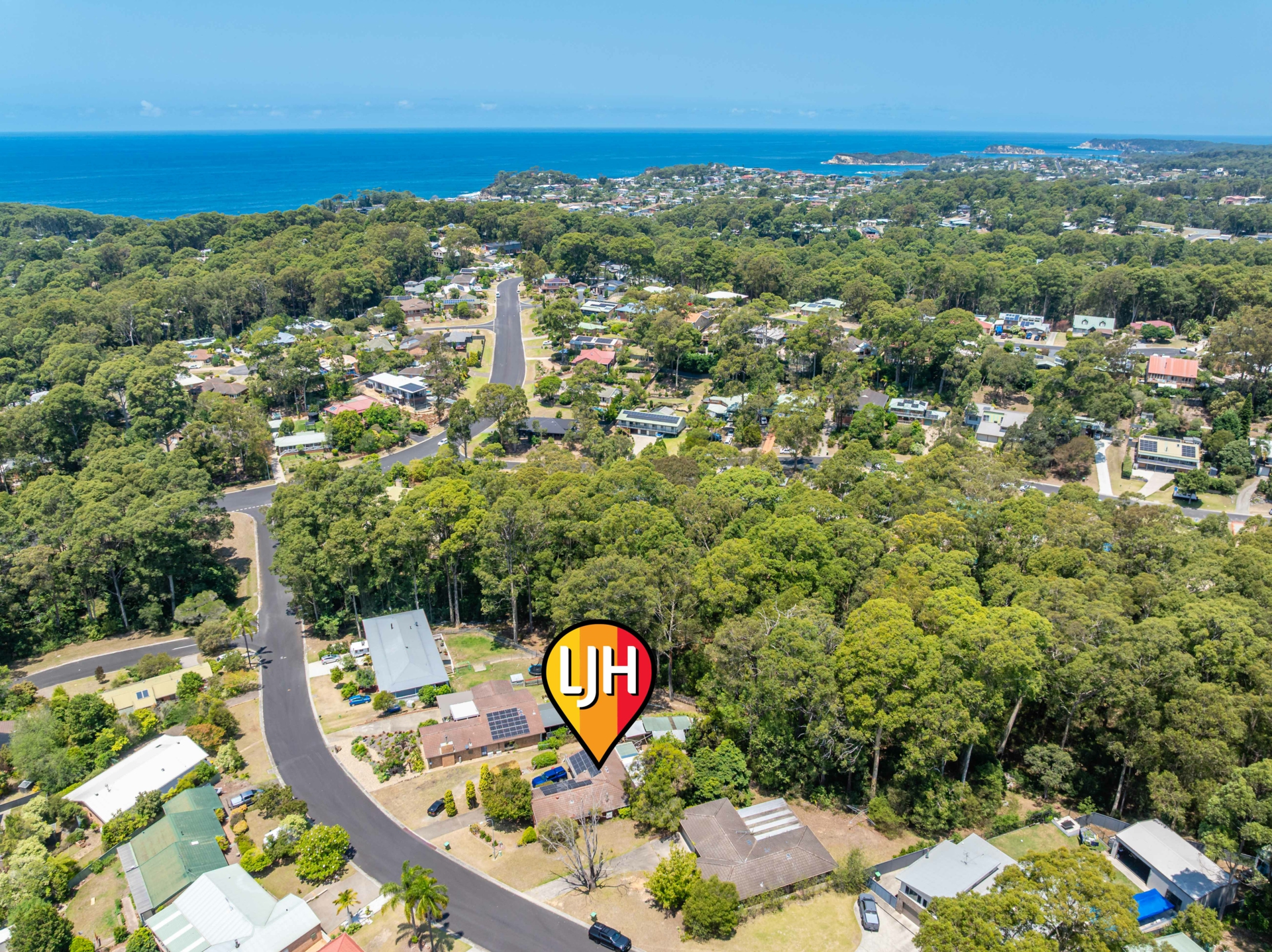 7 Elouera Close — photo from LJ Hooker Batemans Bay