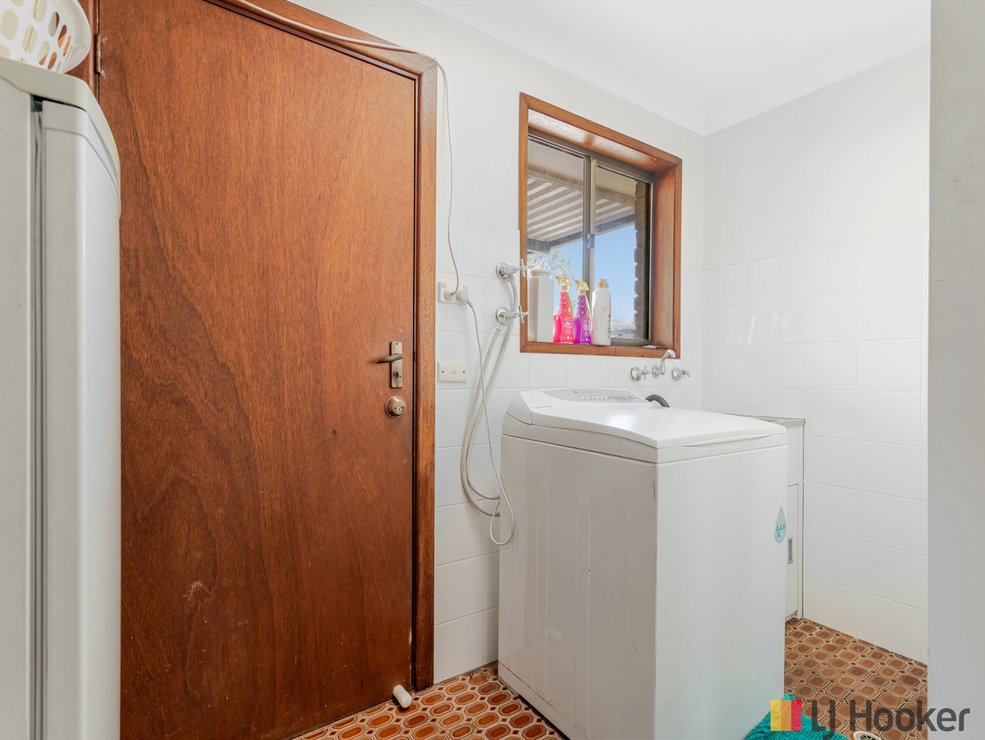 8 Ridge Street — photo 26 of 27