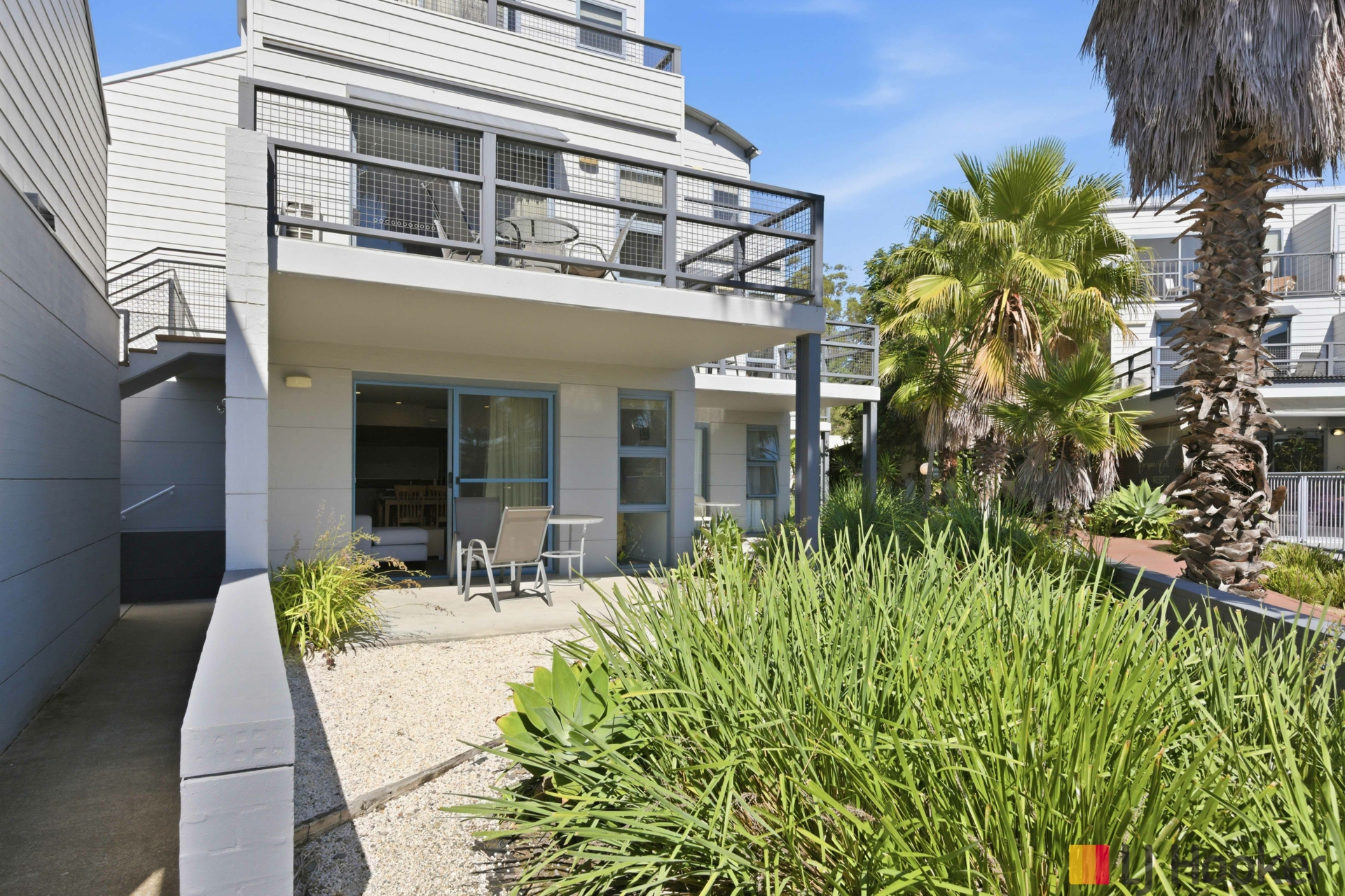 104/202-208 Beach Road 'Corrigans Cove' — photo 18 of 29