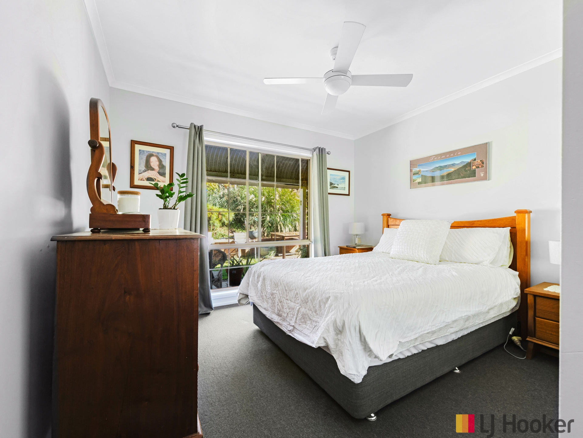 23 Thomas Mitchell Crescent — photo 15 of 30