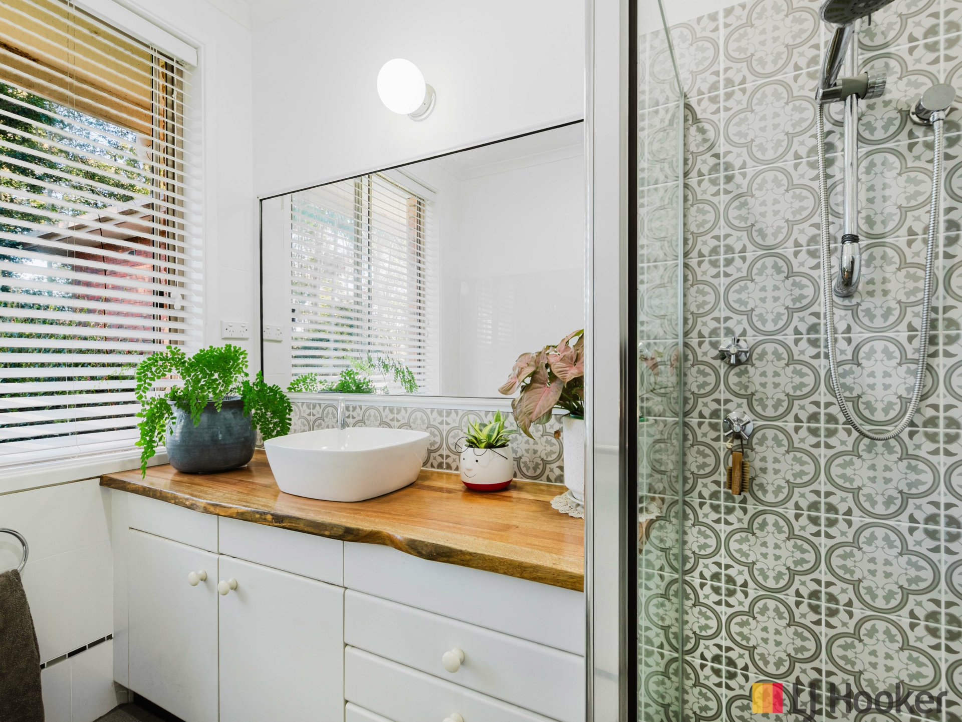 23 Thomas Mitchell Crescent — photo 19 of 30