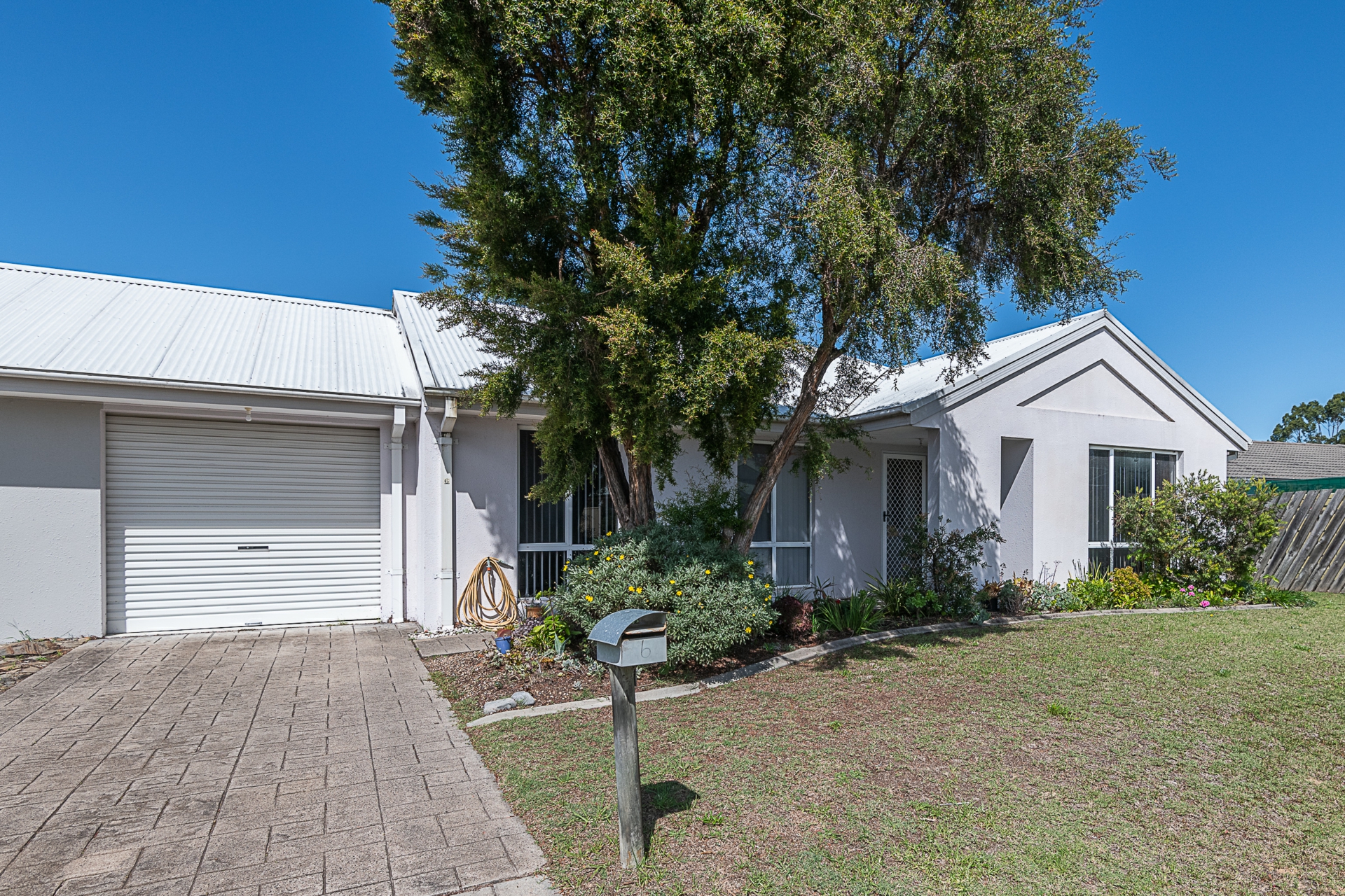 6 Suzanne Way — photo from LJ Hooker Batemans Bay