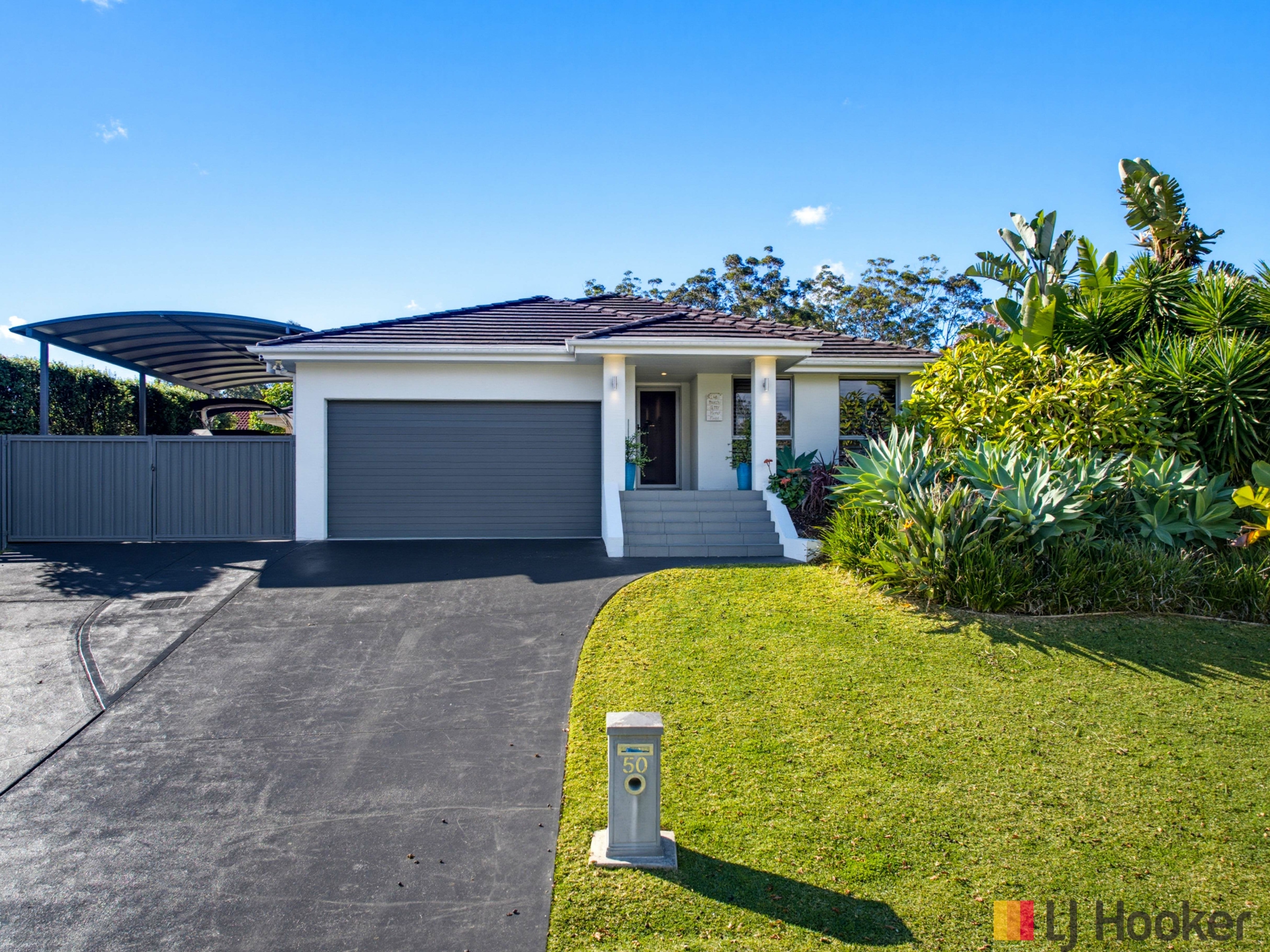 50 Courtenay Crescent — photo from LJ Hooker Batemans Bay