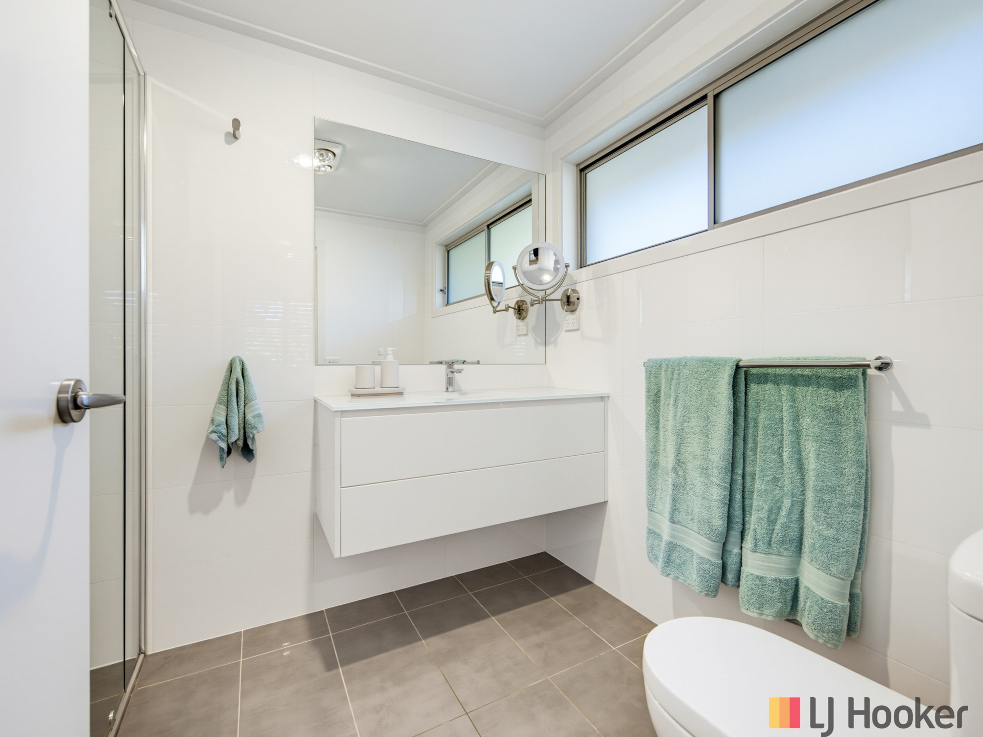 50 Courtenay Crescent — photo 8 of 30
