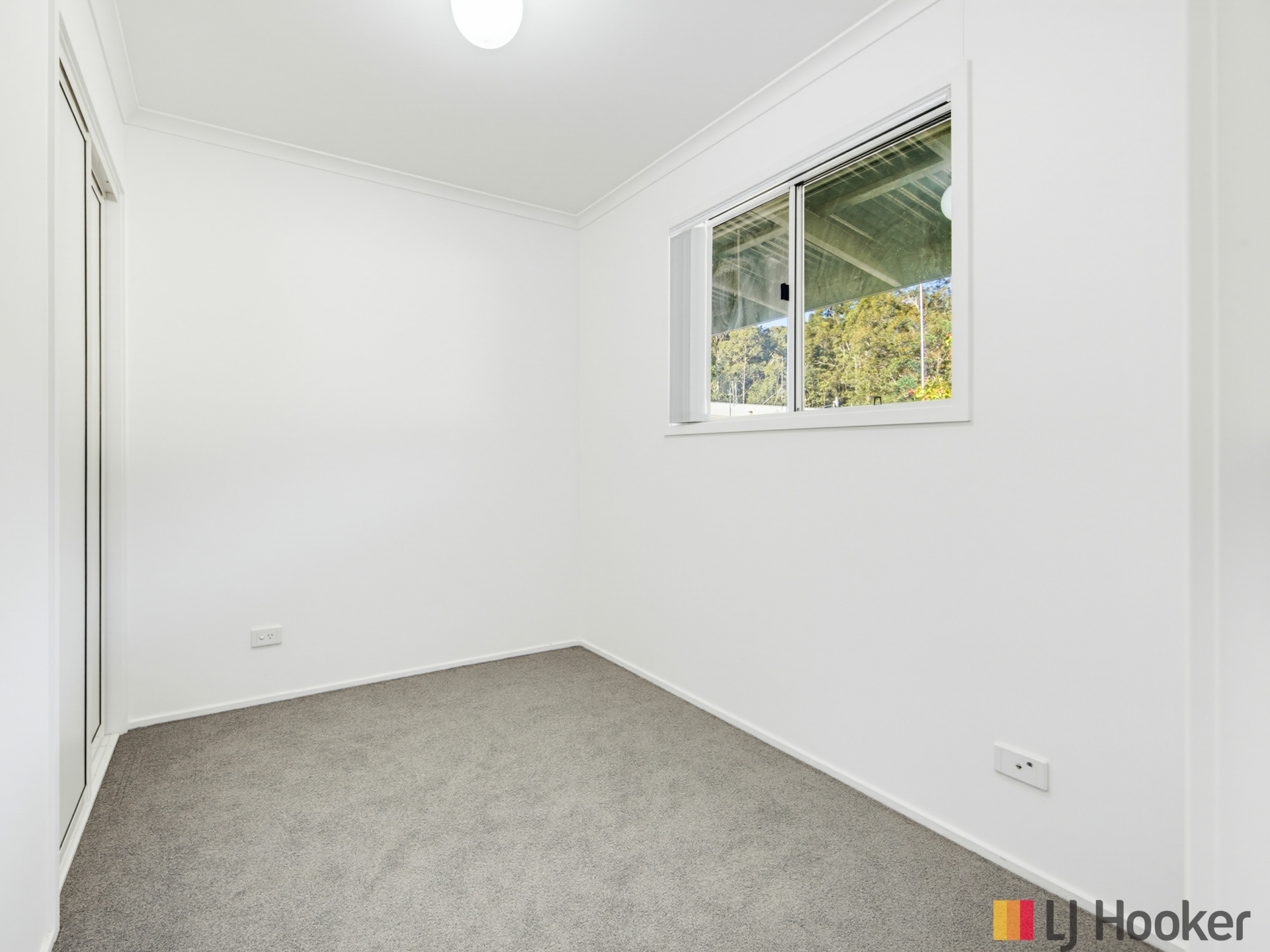 109/11195 Princes Highway — photo 10 of 29