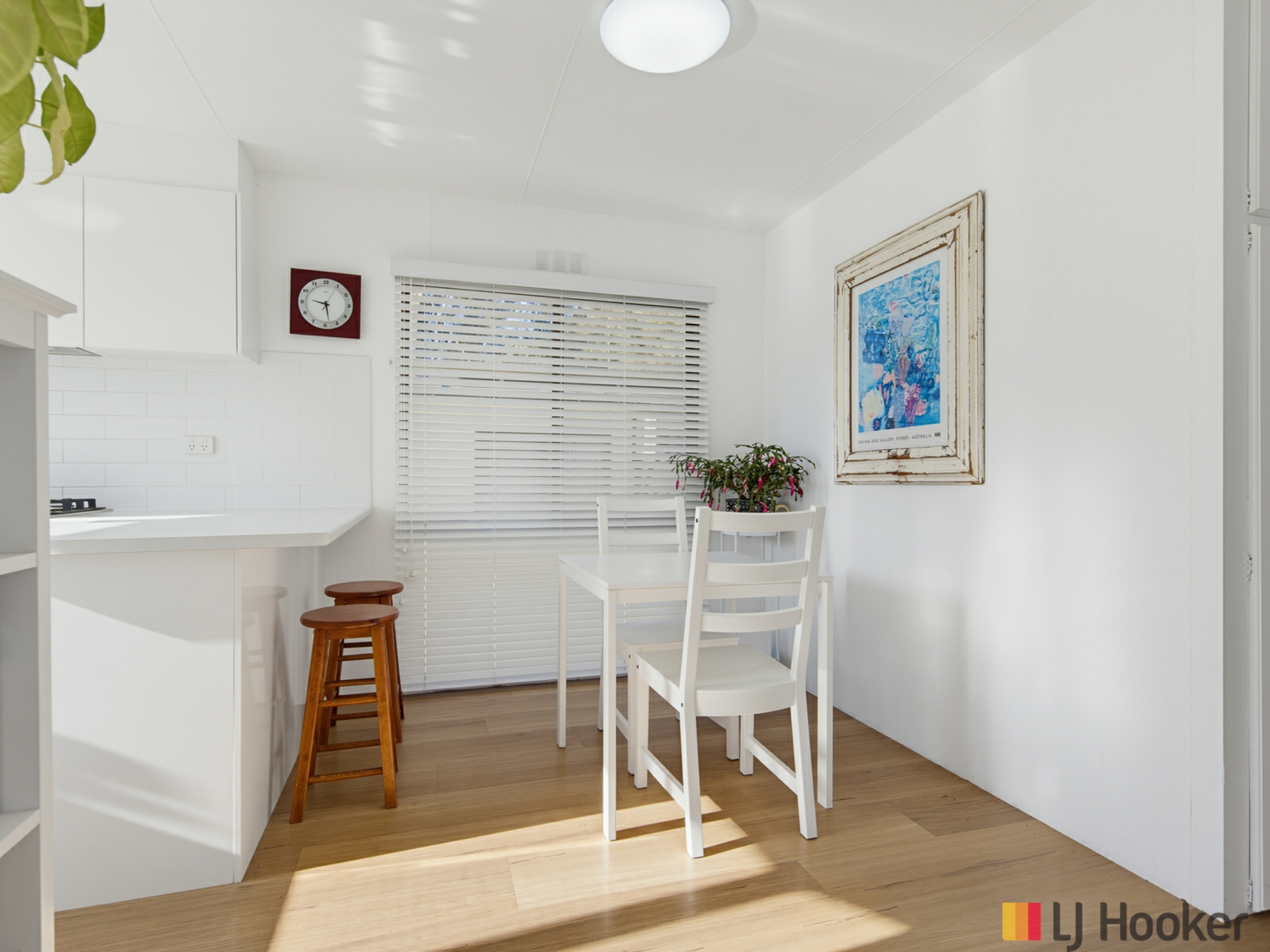 28/414 Beach Road — photo 9 of 26