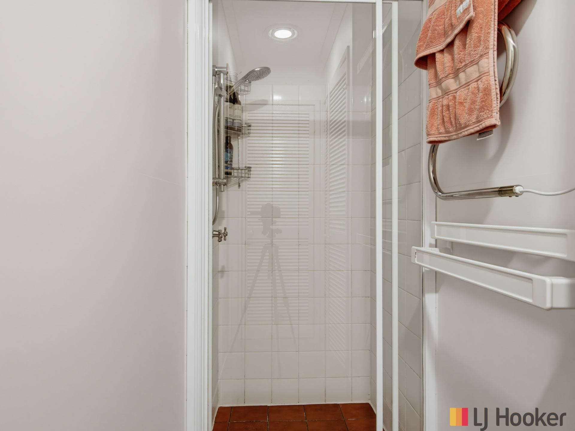 25/12-18 Newth Place — photo 18 of 30