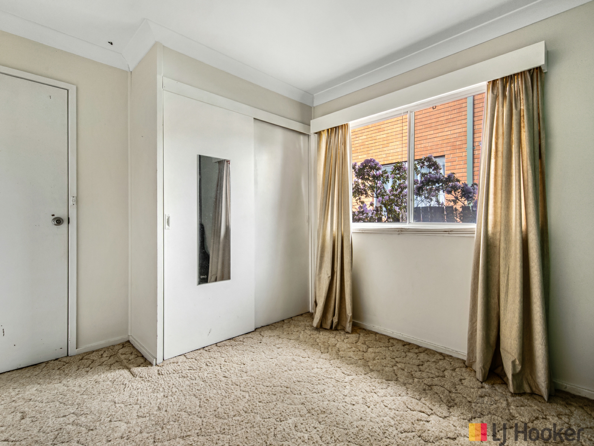 27 Pacific Road — photo 19 of 27