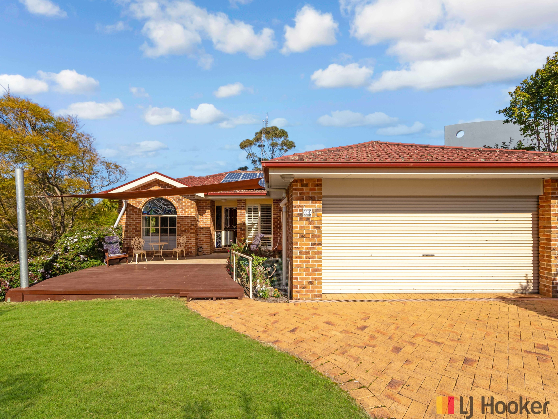 24 Henry Place — photo from LJ Hooker Batemans Bay